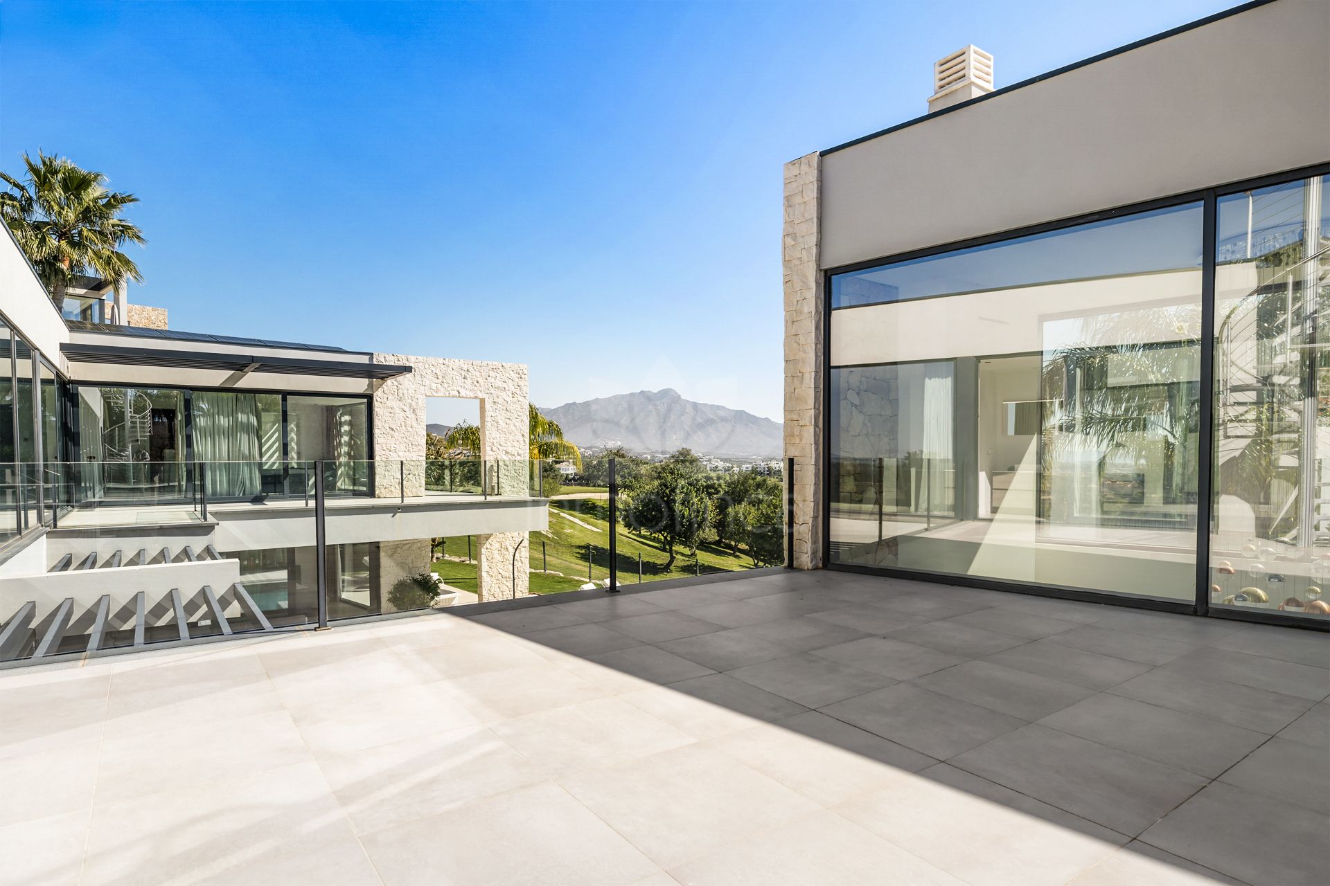 House in La Alqueria, Benahavis