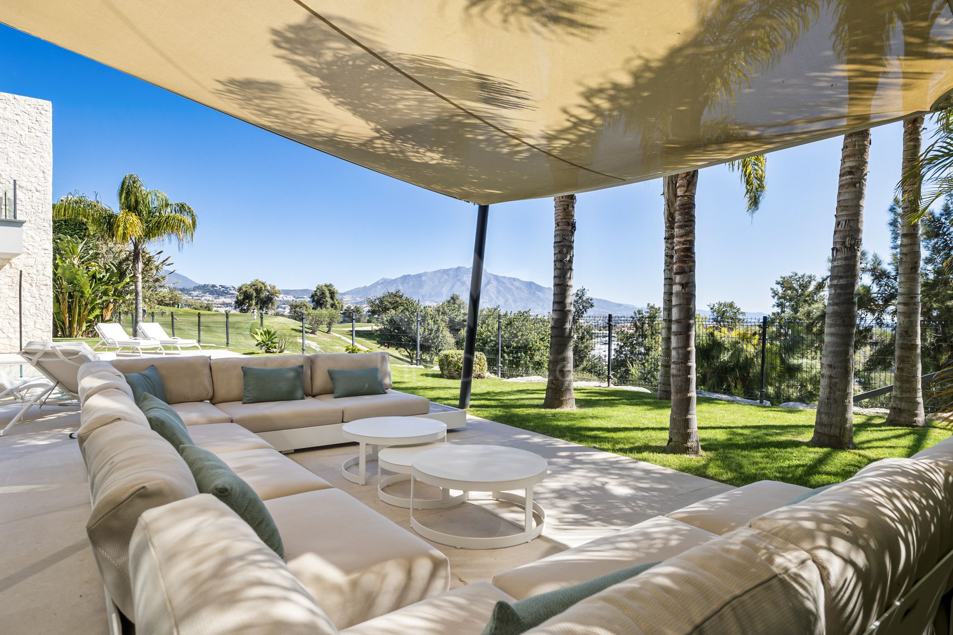 House in La Alqueria, Benahavis