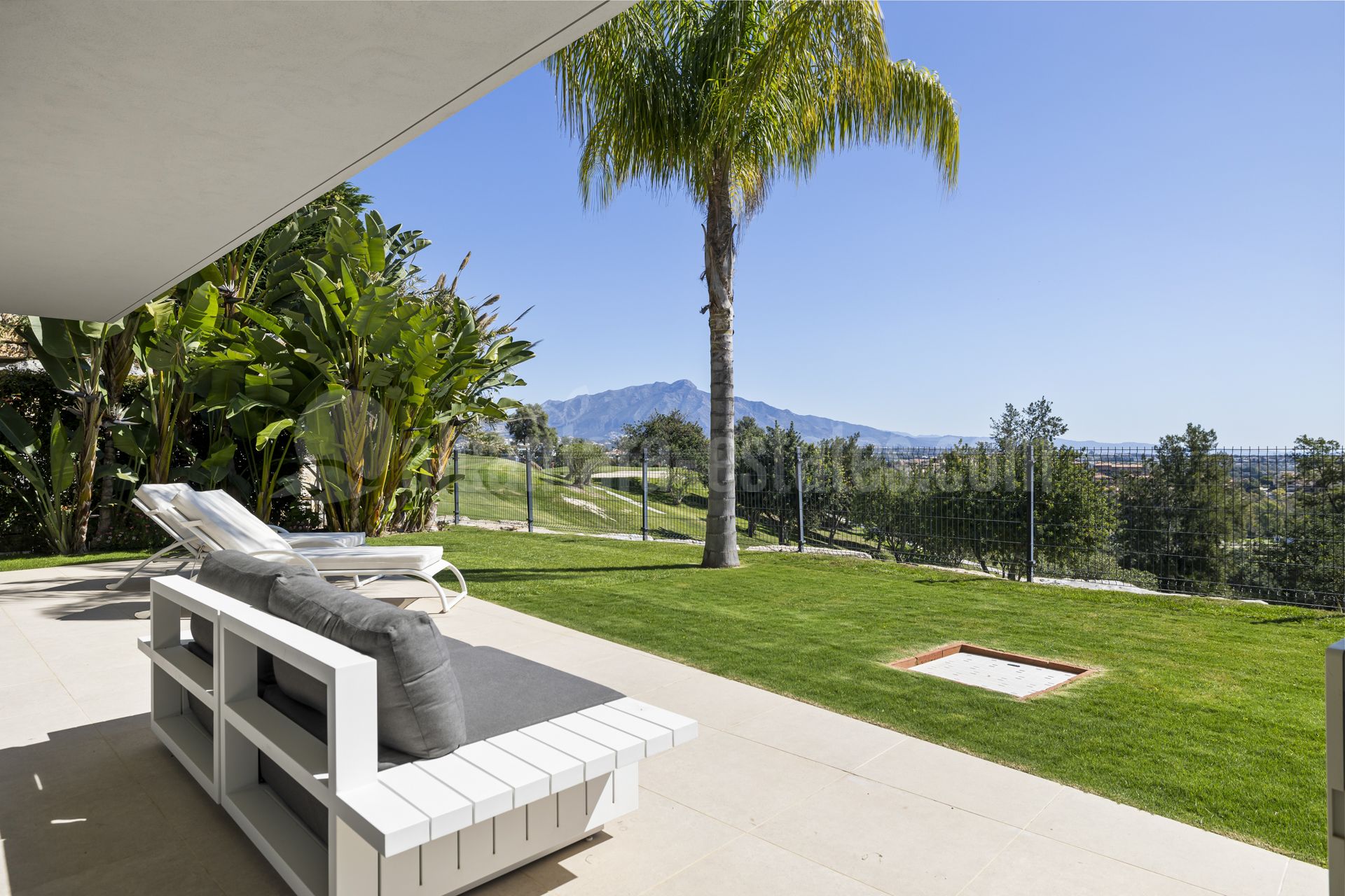 House in La Alqueria, Benahavis
