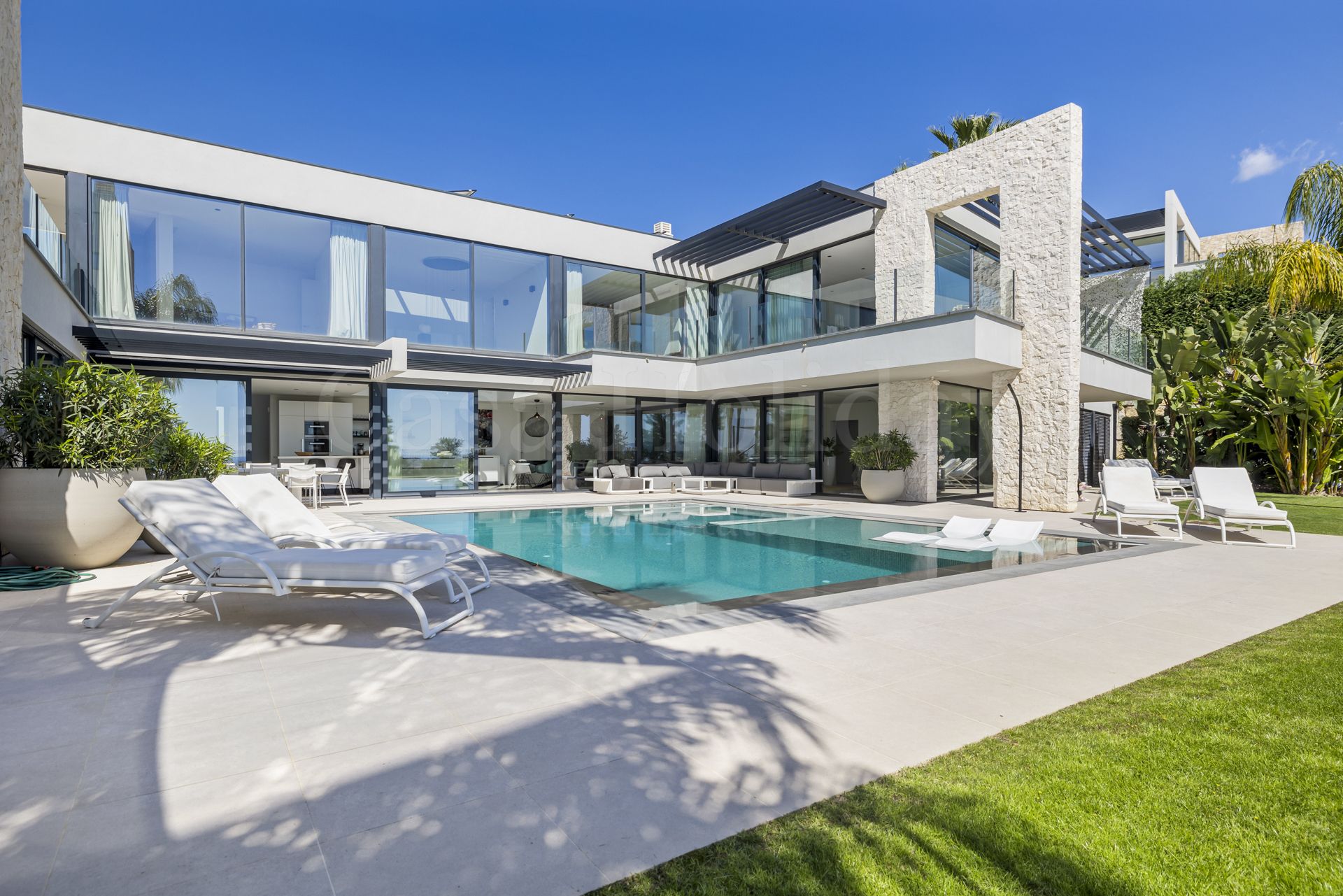 House in La Alqueria, Benahavis