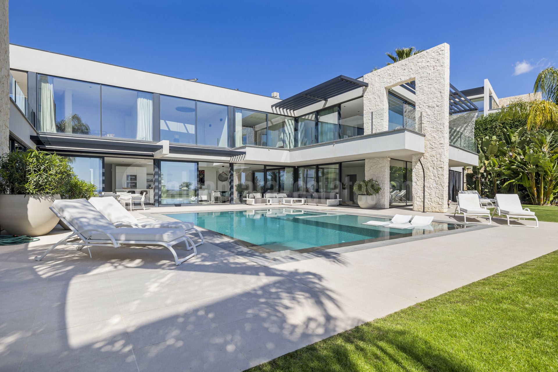 House in La Alqueria, Benahavis