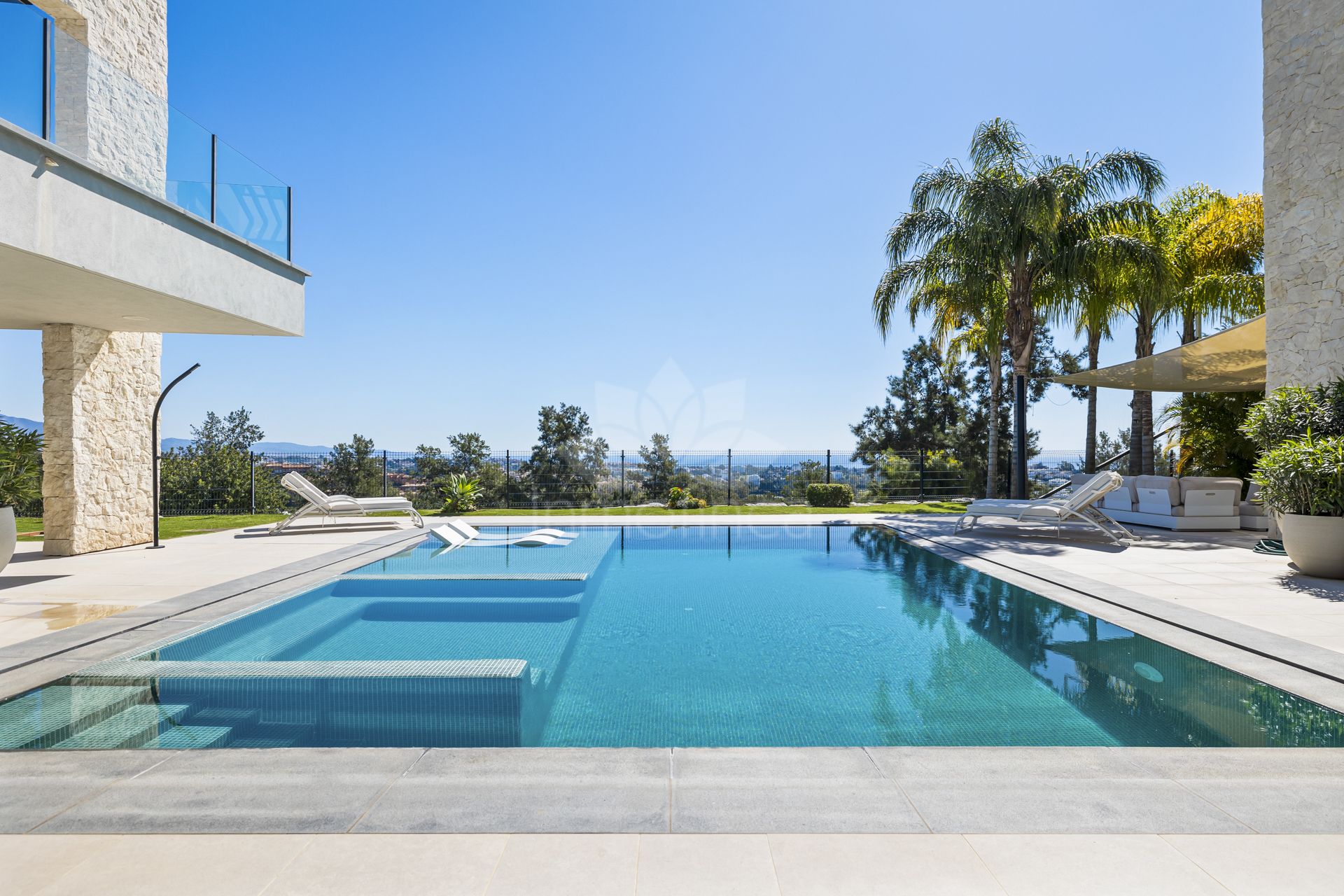 House in La Alqueria, Benahavis