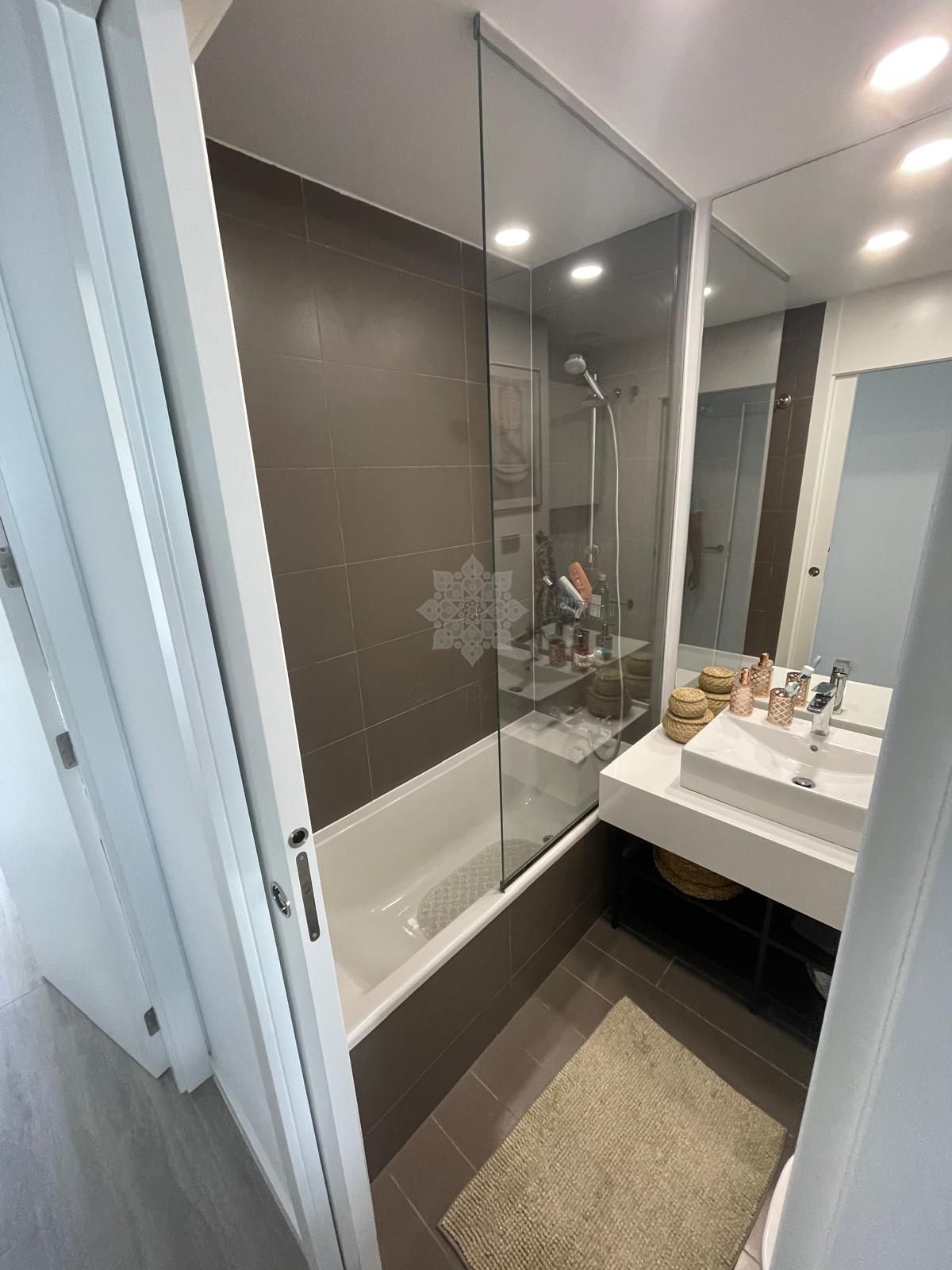 Apartament na parterze w Cancelada, Estepona