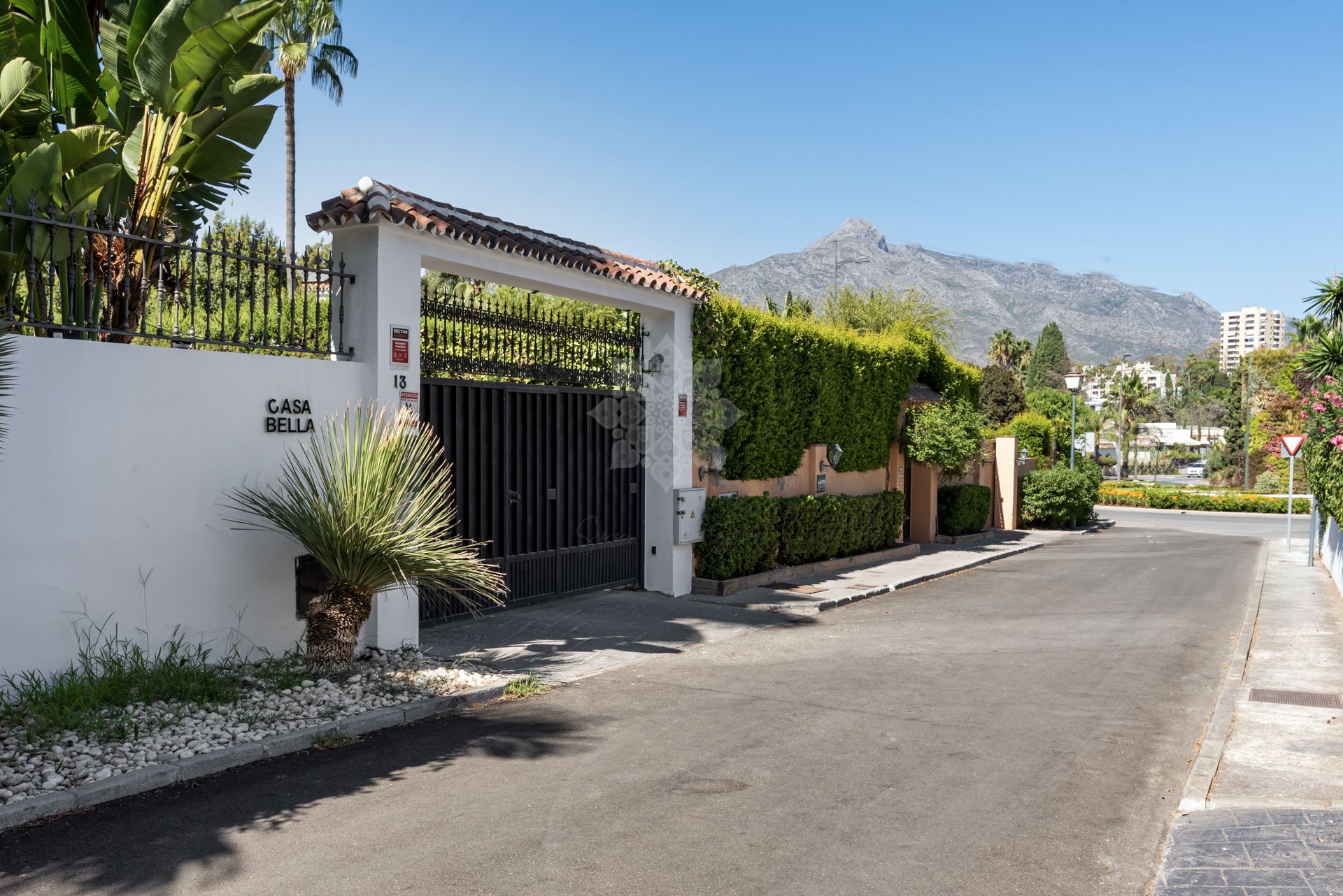House in Nueva Andalucia, Marbella