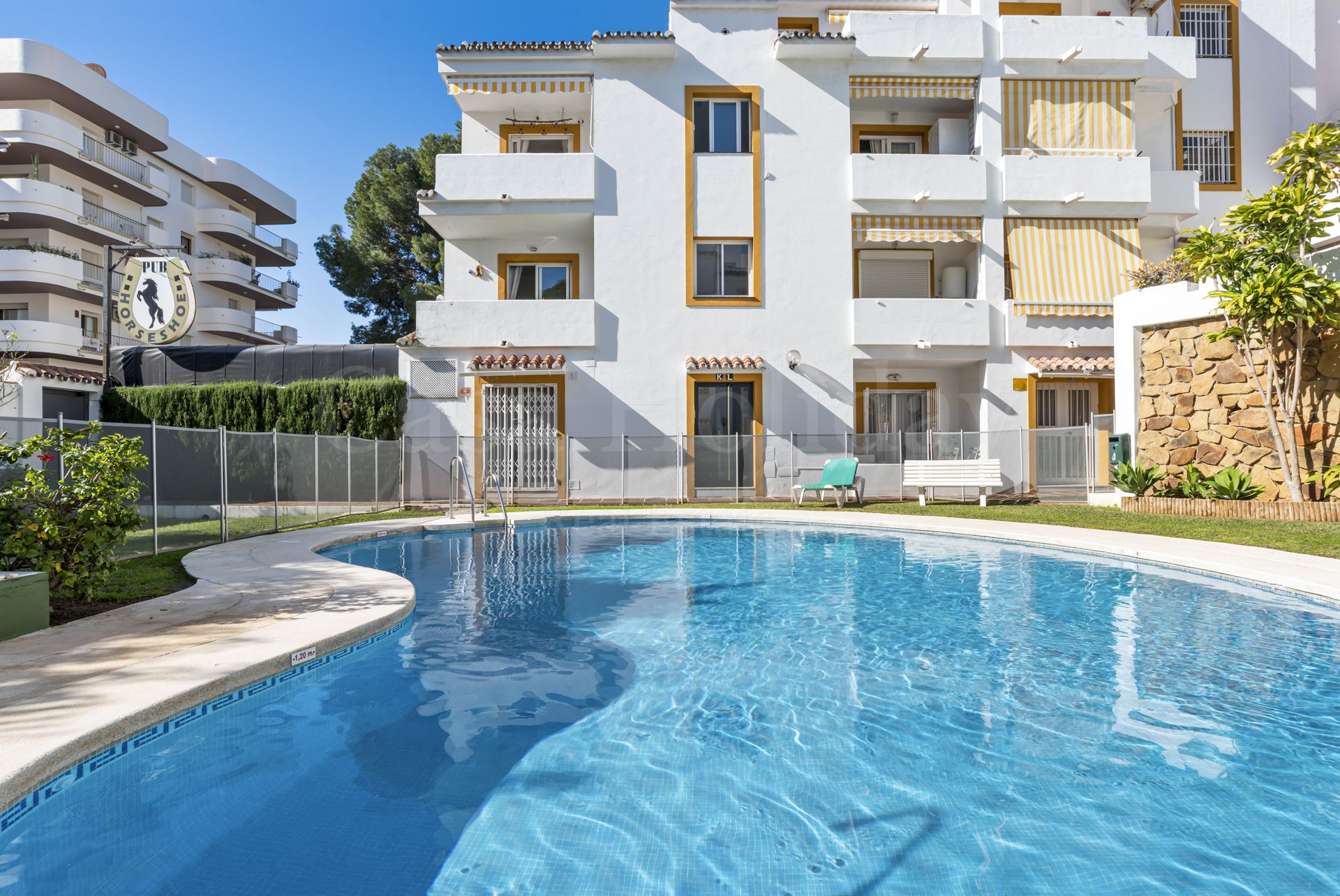 Apartamento en Nueva Andalucia, Marbella