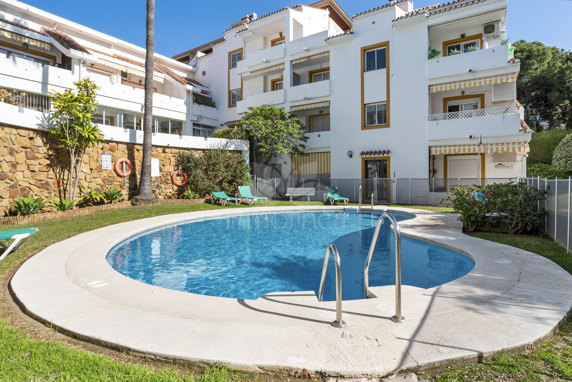 Apartment in Nueva Andalucia, Marbella