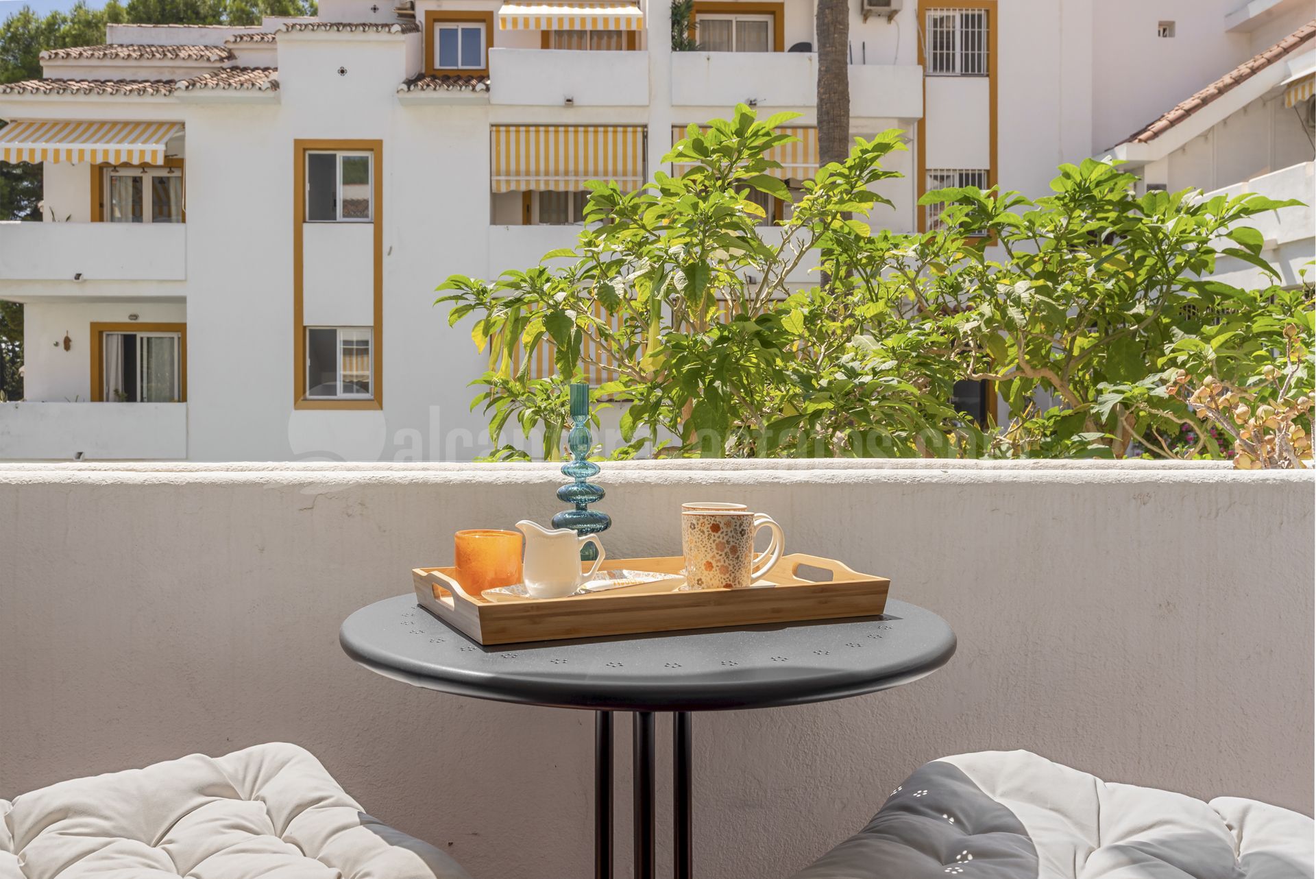 Apartment in Nueva Andalucia, Marbella