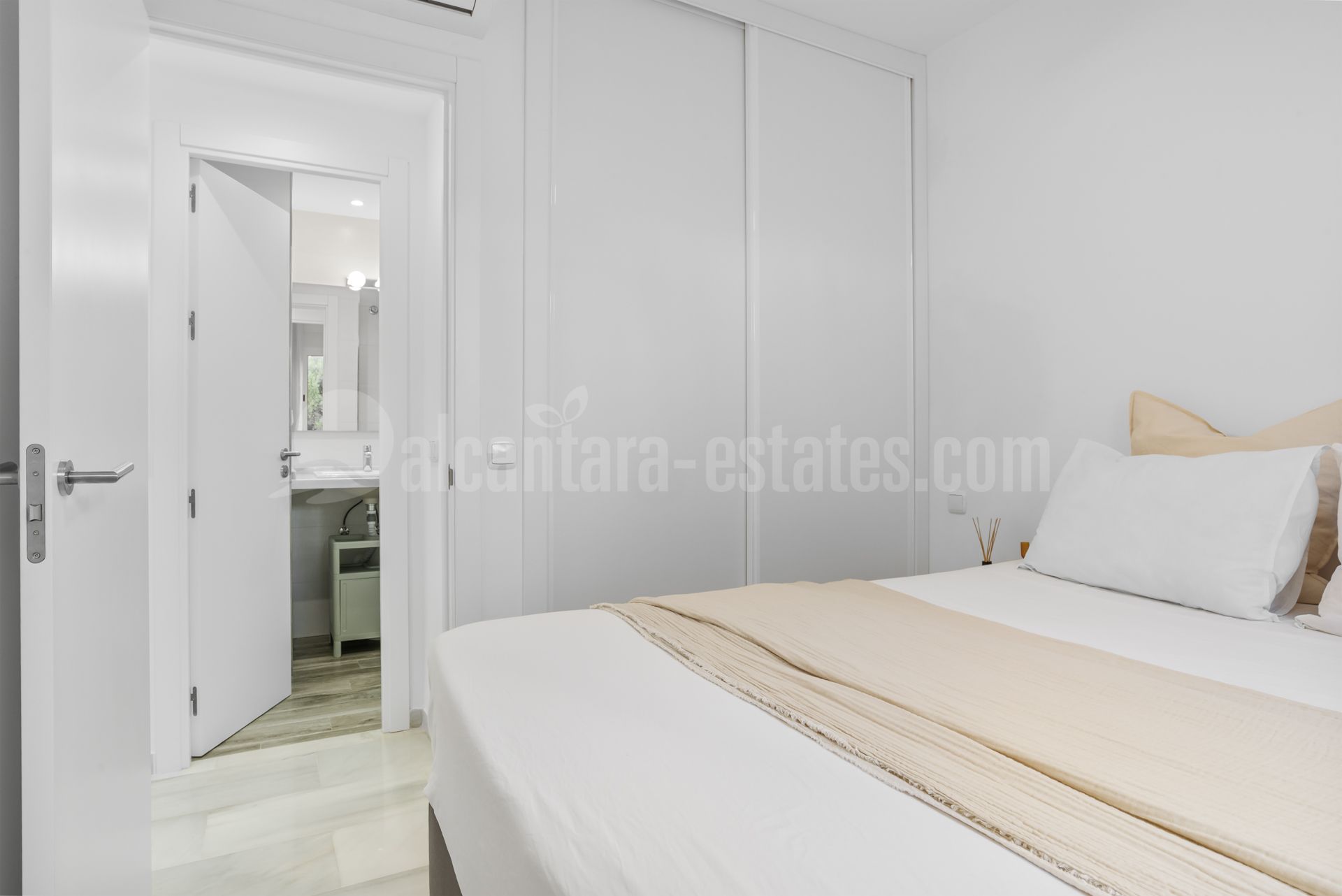 Apartment in Nueva Andalucia, Marbella