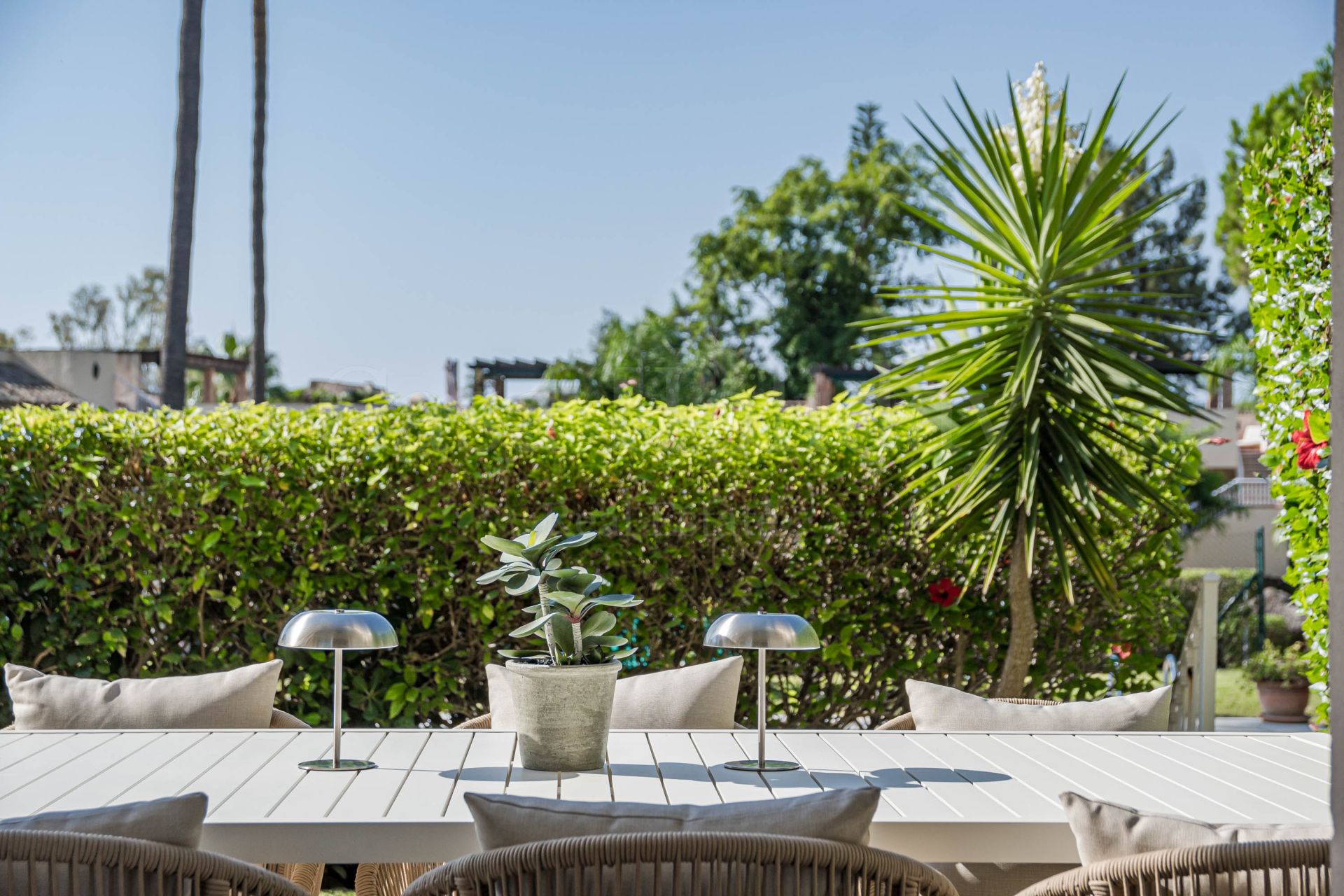 Apartamento Planta Baja en Nueva Andalucia, Marbella