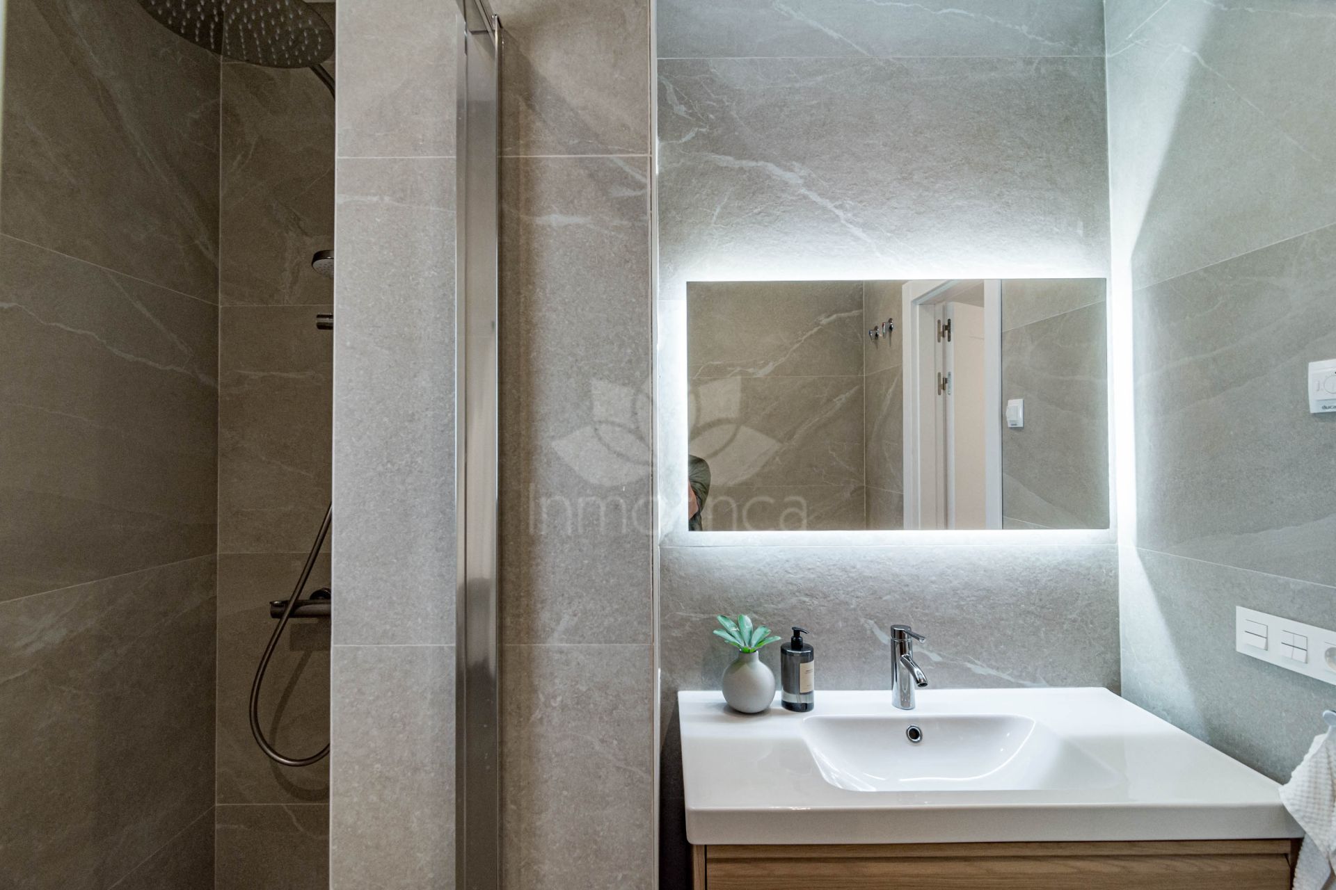 Ground Floor Apartment in Nueva Andalucia, Marbella