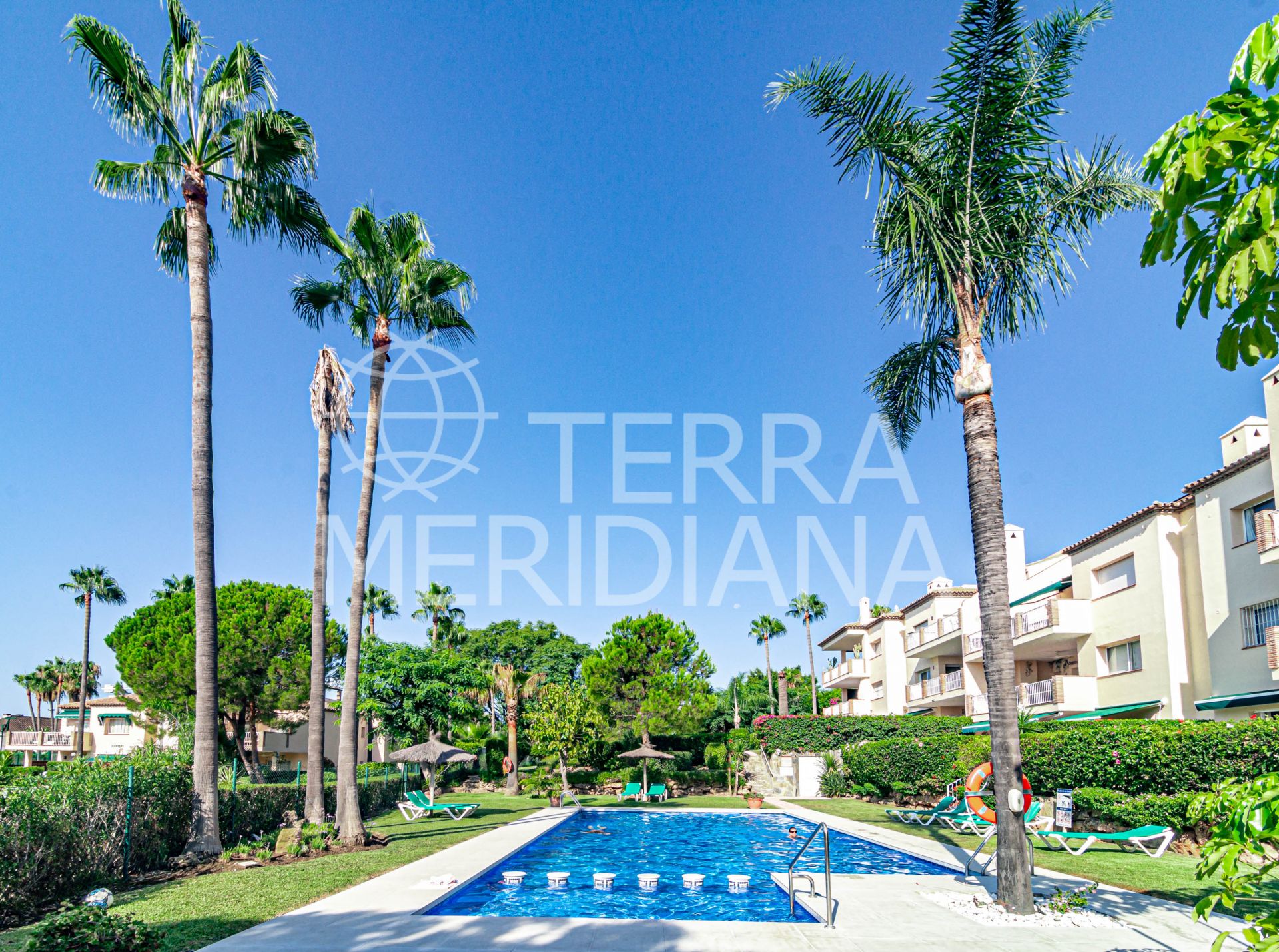Ground Floor Apartment in Nueva Andalucia, Marbella