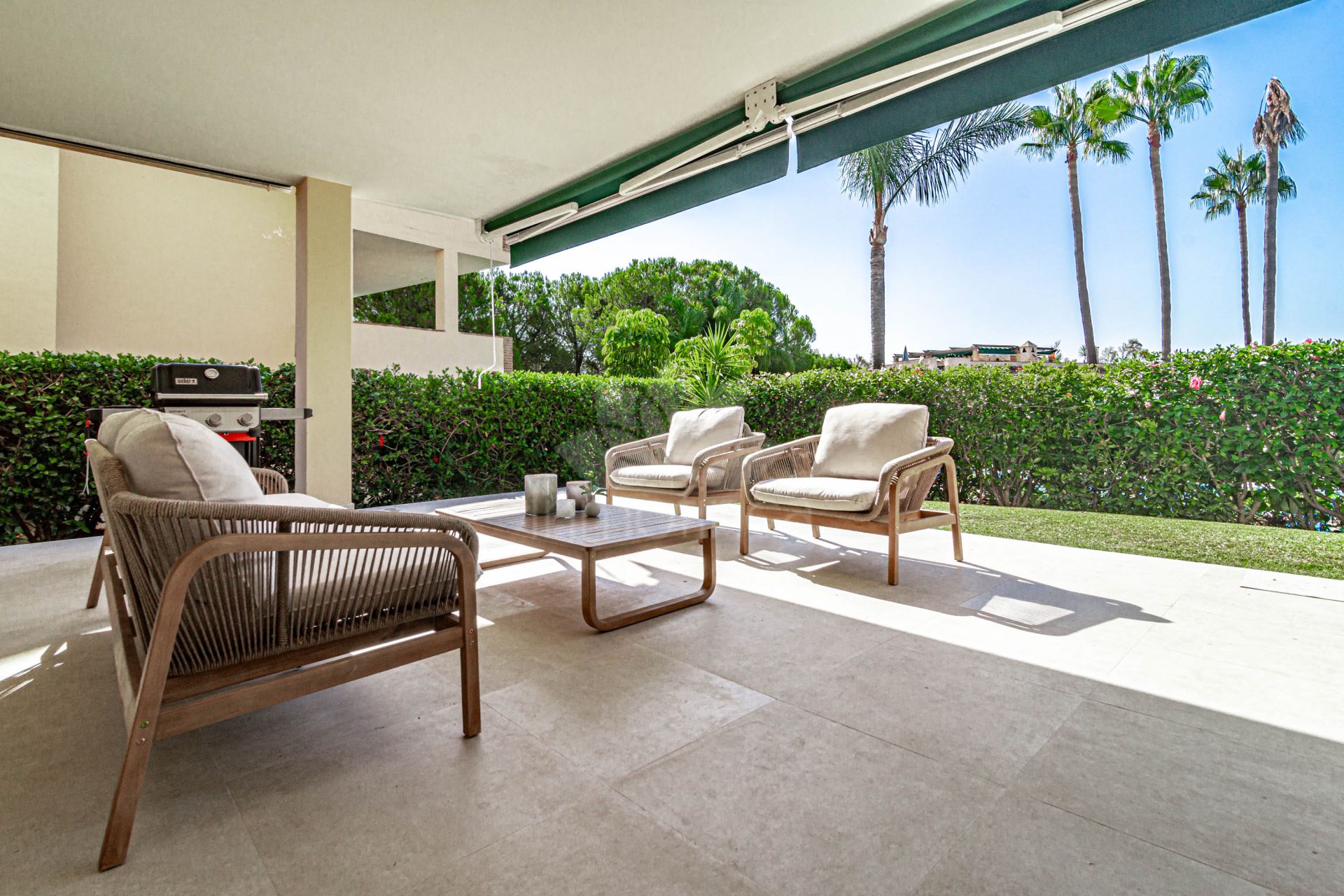 Ground Floor Apartment in Nueva Andalucia, Marbella