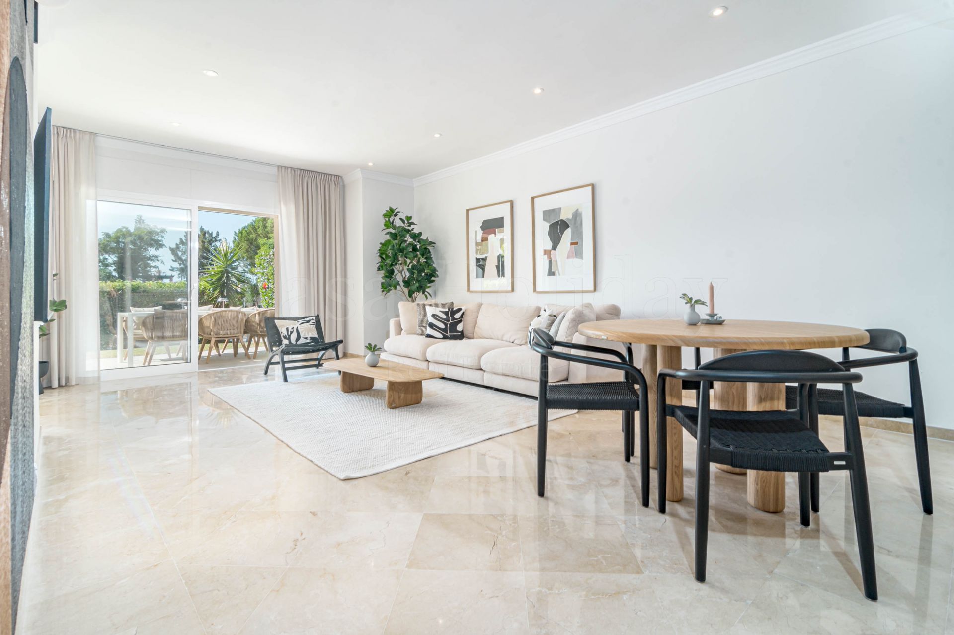 Apartamento Planta Baja en Nueva Andalucia, Marbella