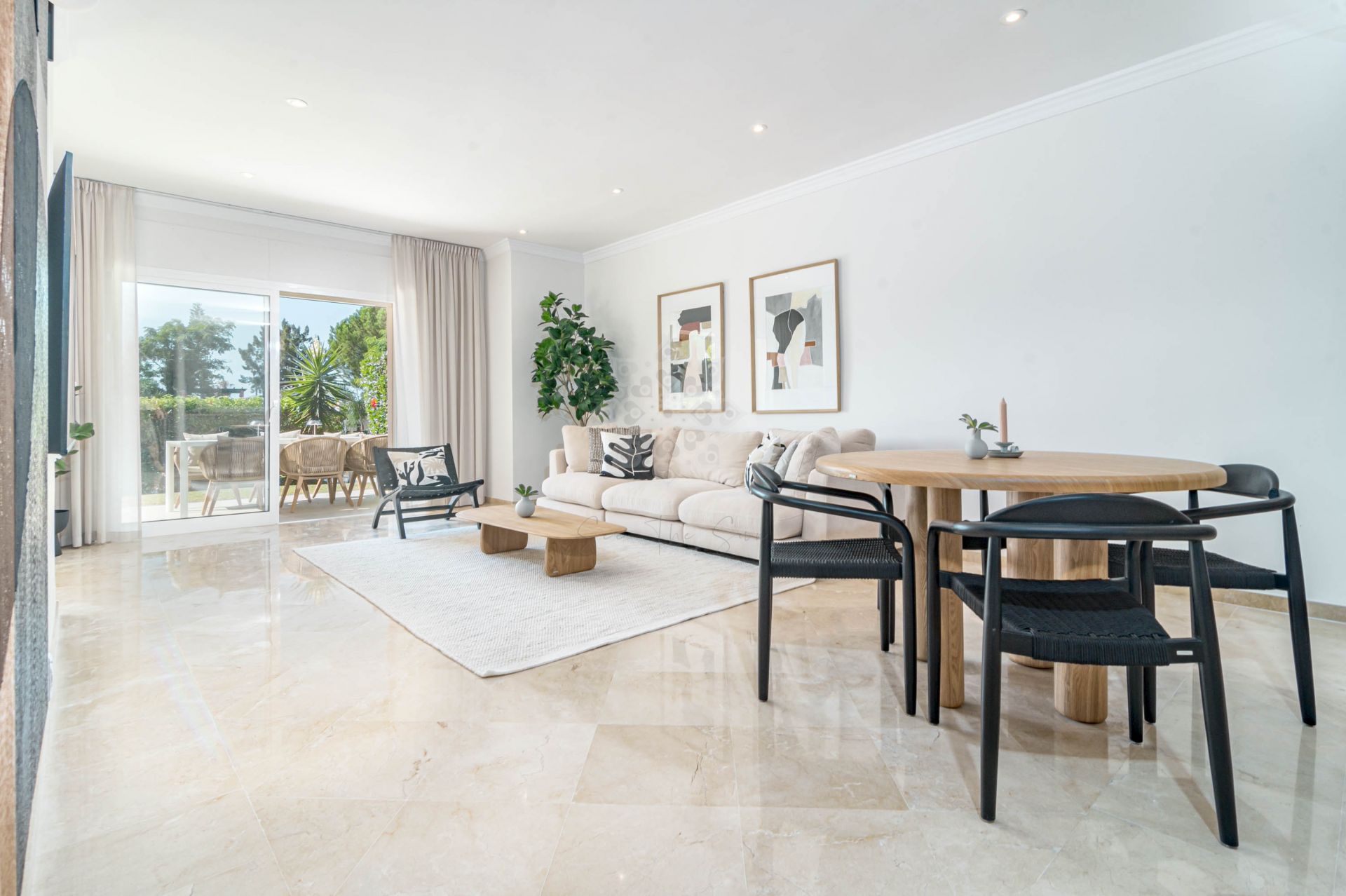 Apartament na parterze w Nueva Andalucia, Marbella