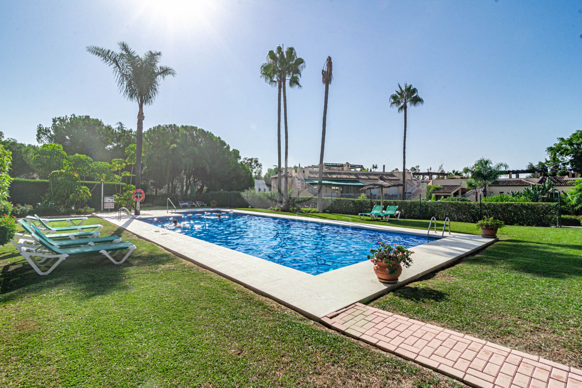 Ground Floor Apartment in Nueva Andalucia, Marbella