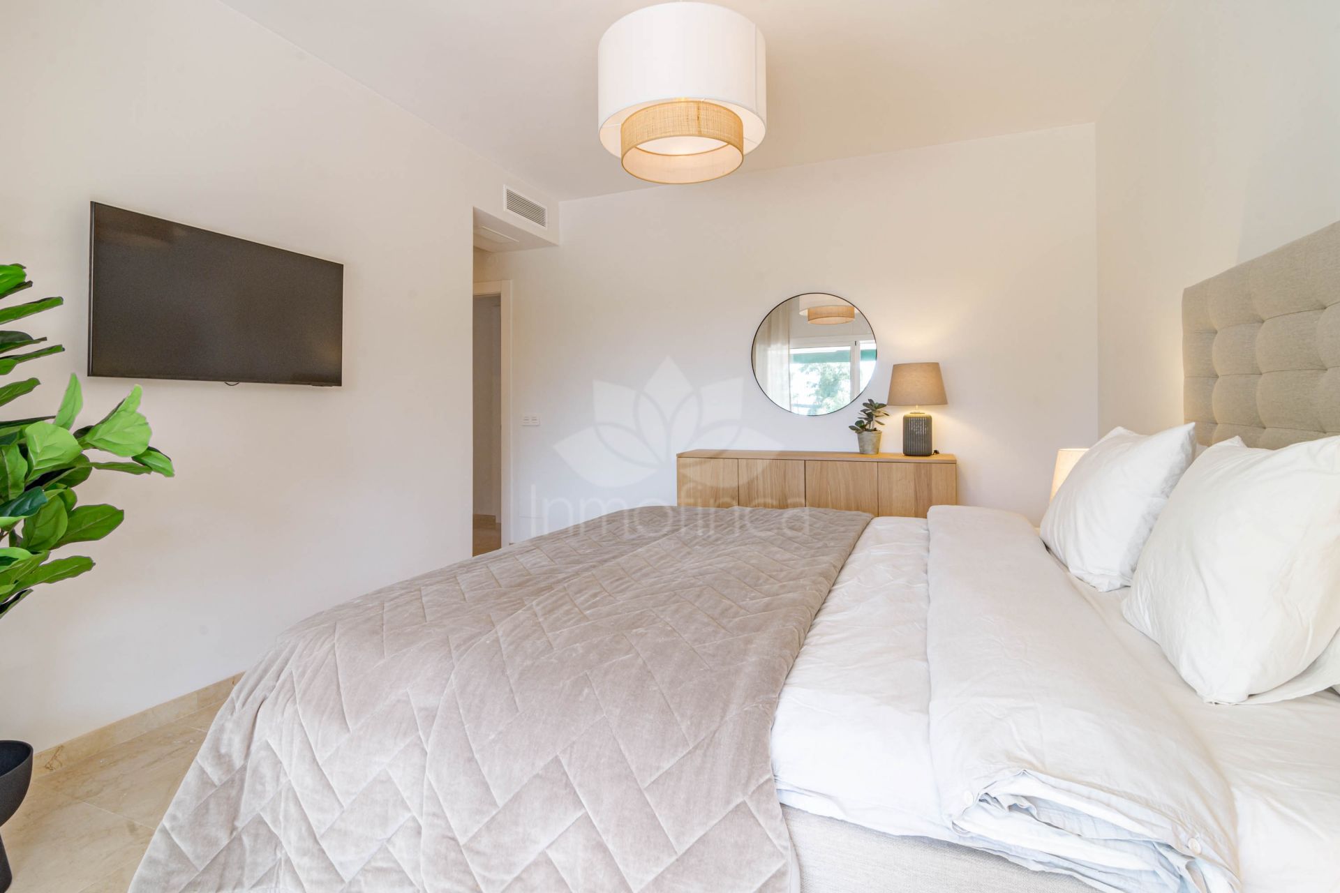 Ground Floor Apartment in Nueva Andalucia, Marbella