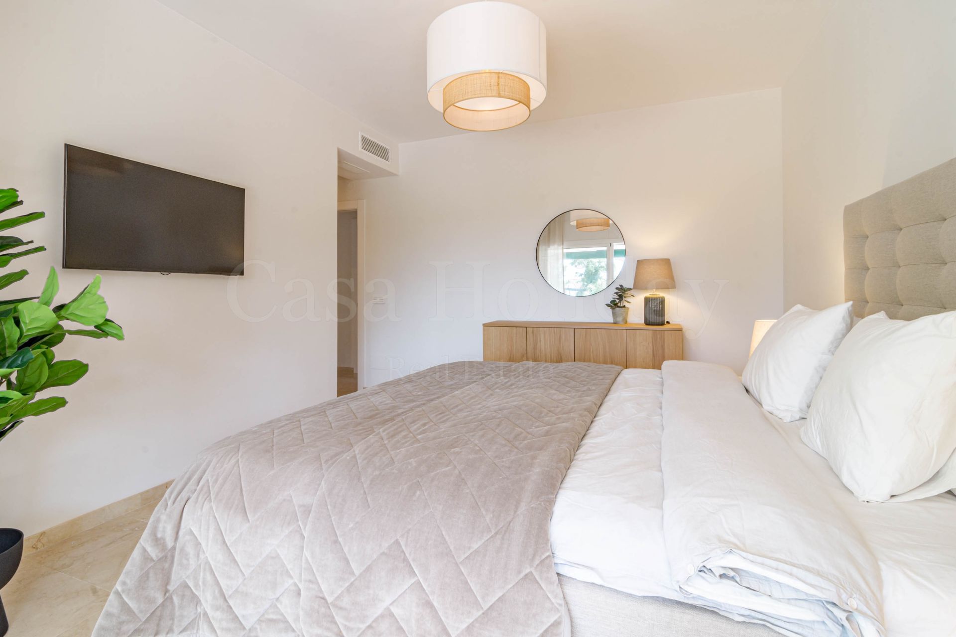 Apartamento Planta Baja en Nueva Andalucia, Marbella