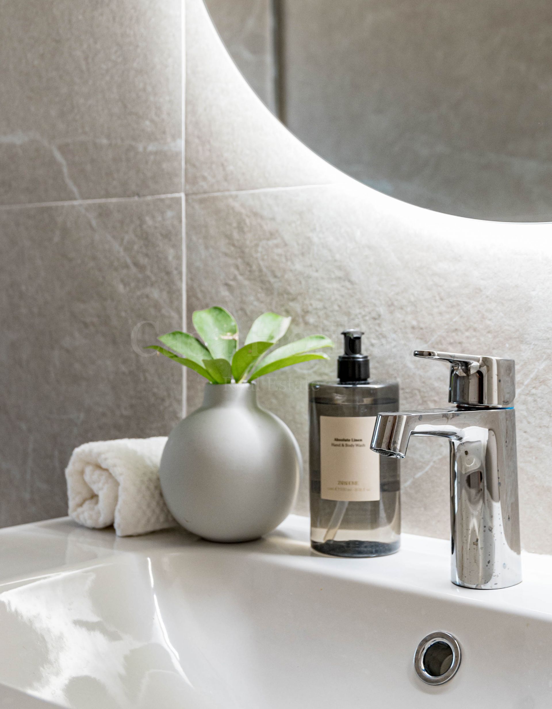 Apartamento Planta Baja en Nueva Andalucia, Marbella