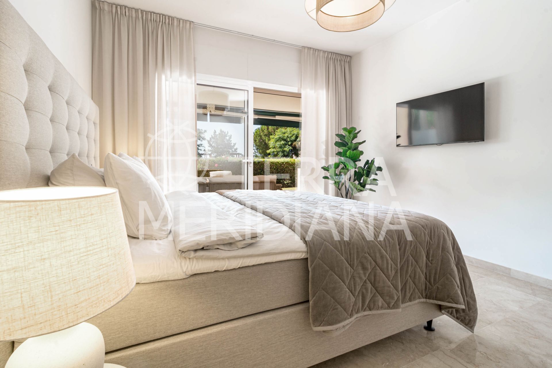 Ground Floor Apartment in Nueva Andalucia, Marbella