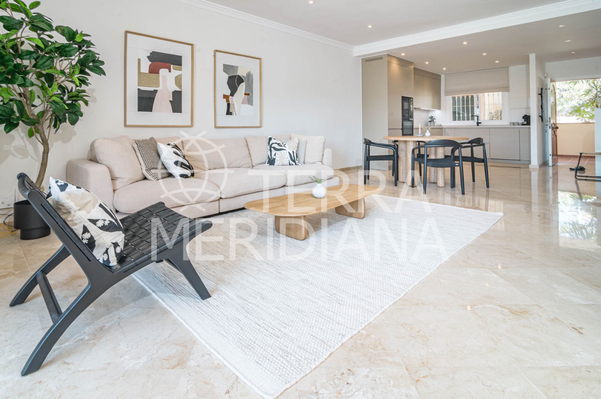 Ground Floor Apartment in Nueva Andalucia, Marbella