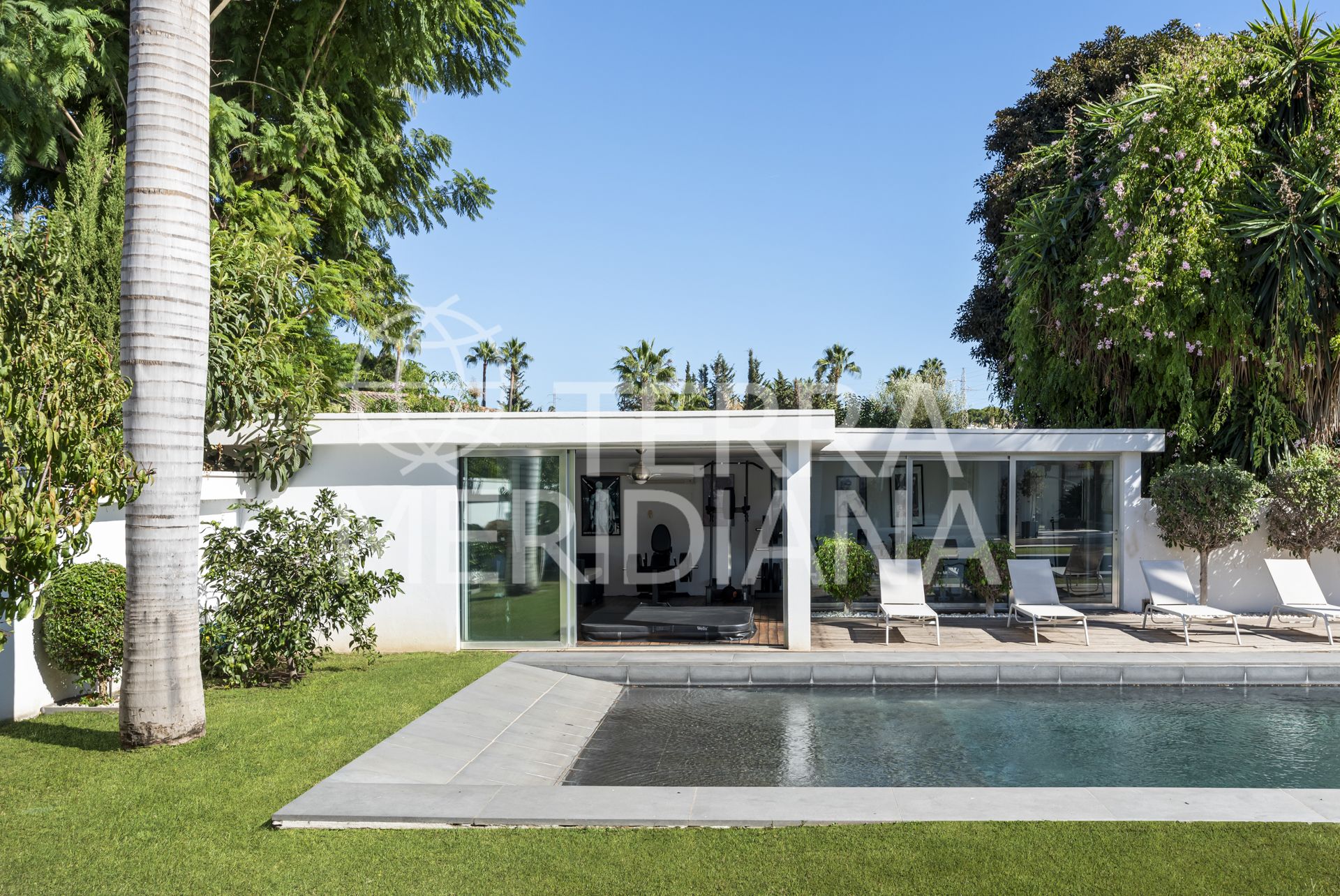 Villa in Nueva Andalucia, Marbella