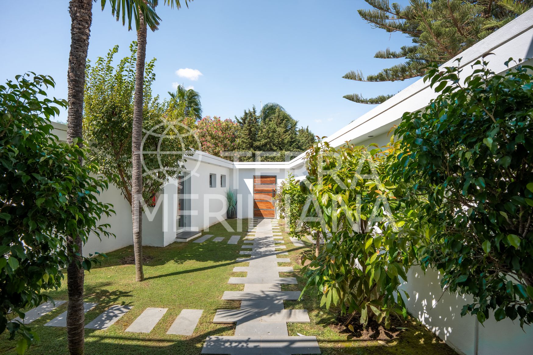 Villa in Nueva Andalucia, Marbella