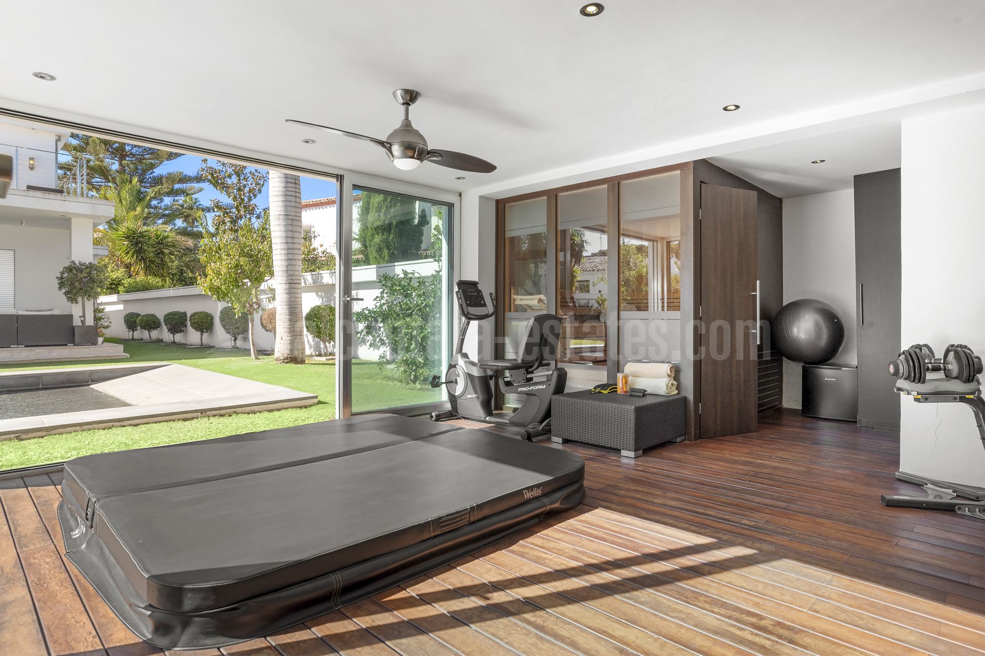 Villa en Nueva Andalucia, Marbella