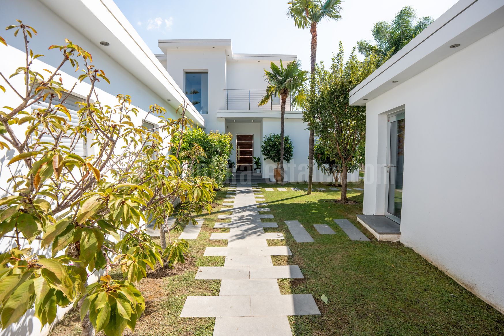 Villa in Nueva Andalucia, Marbella