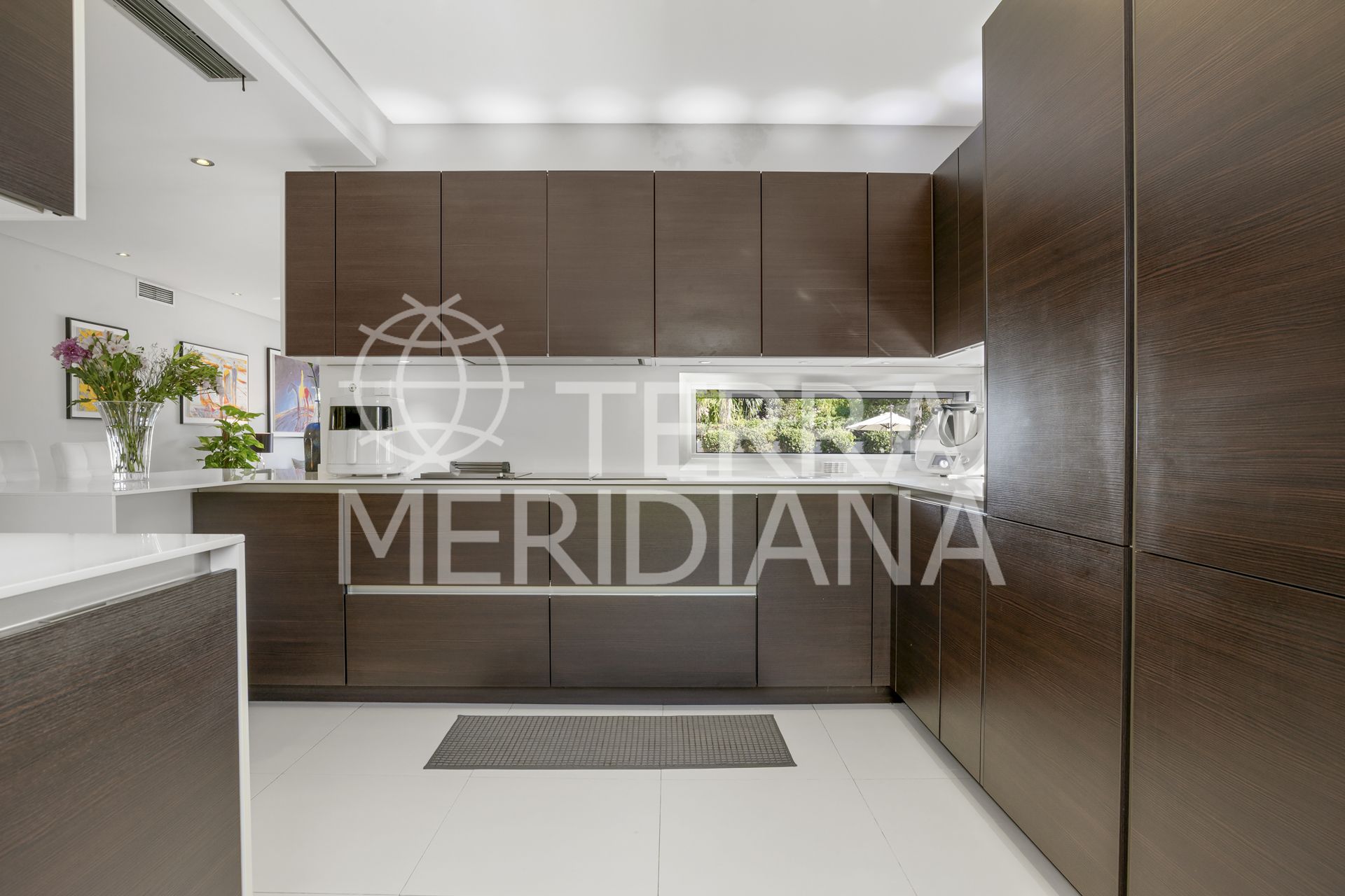 Villa in Nueva Andalucia, Marbella