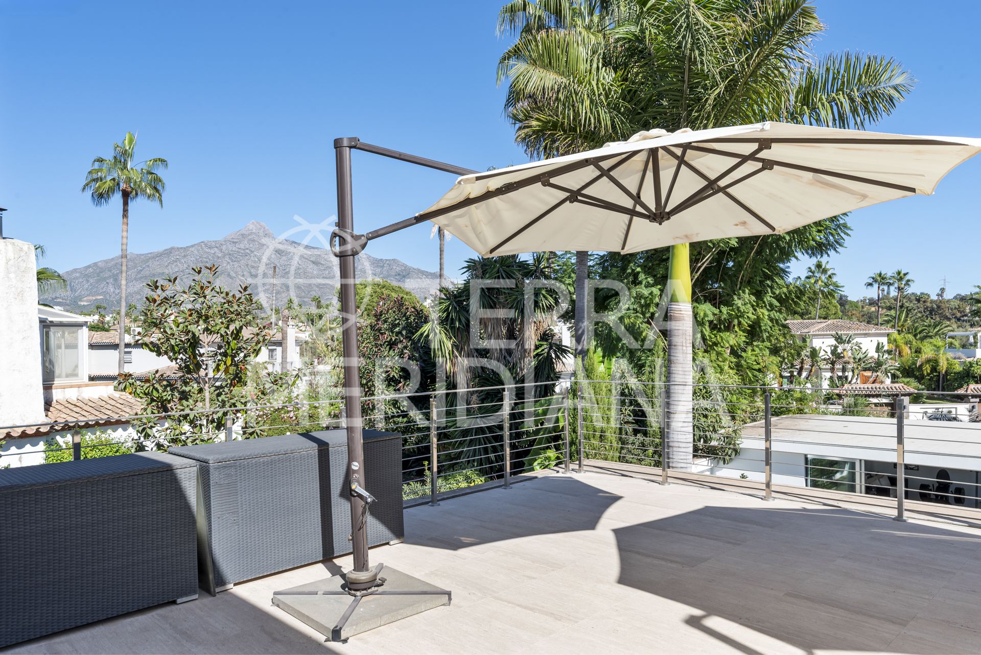 Villa in Nueva Andalucia, Marbella