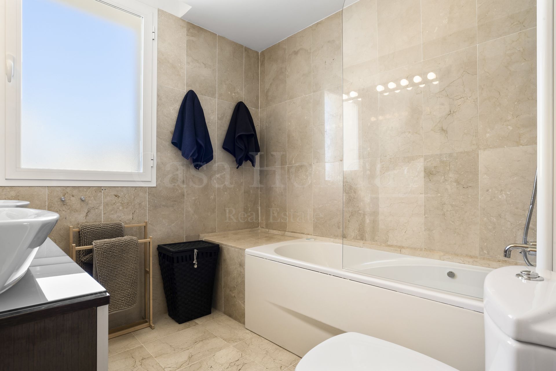 Apartment in Los Arqueros, Benahavis