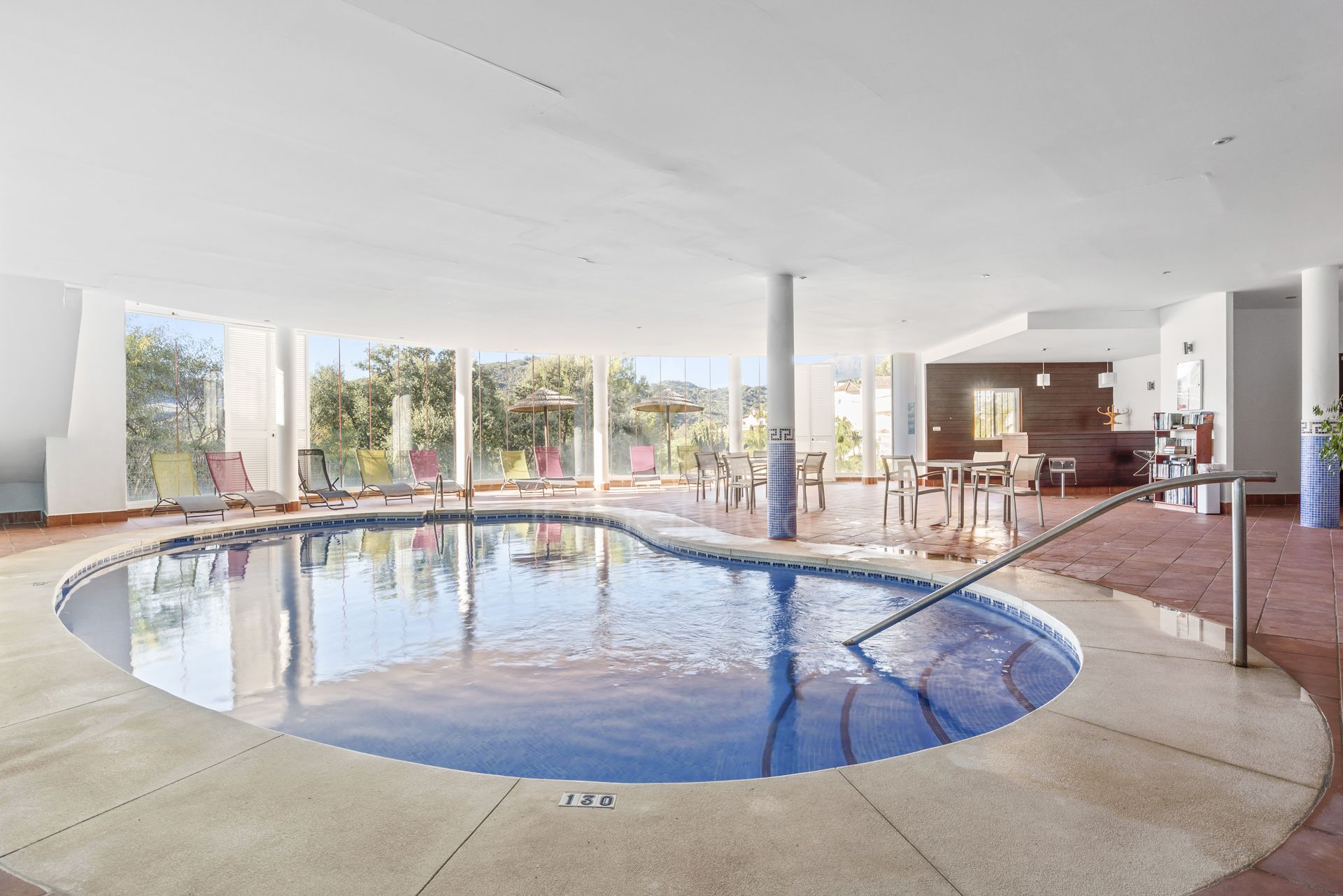 Apartamento en Los Arqueros, Benahavis