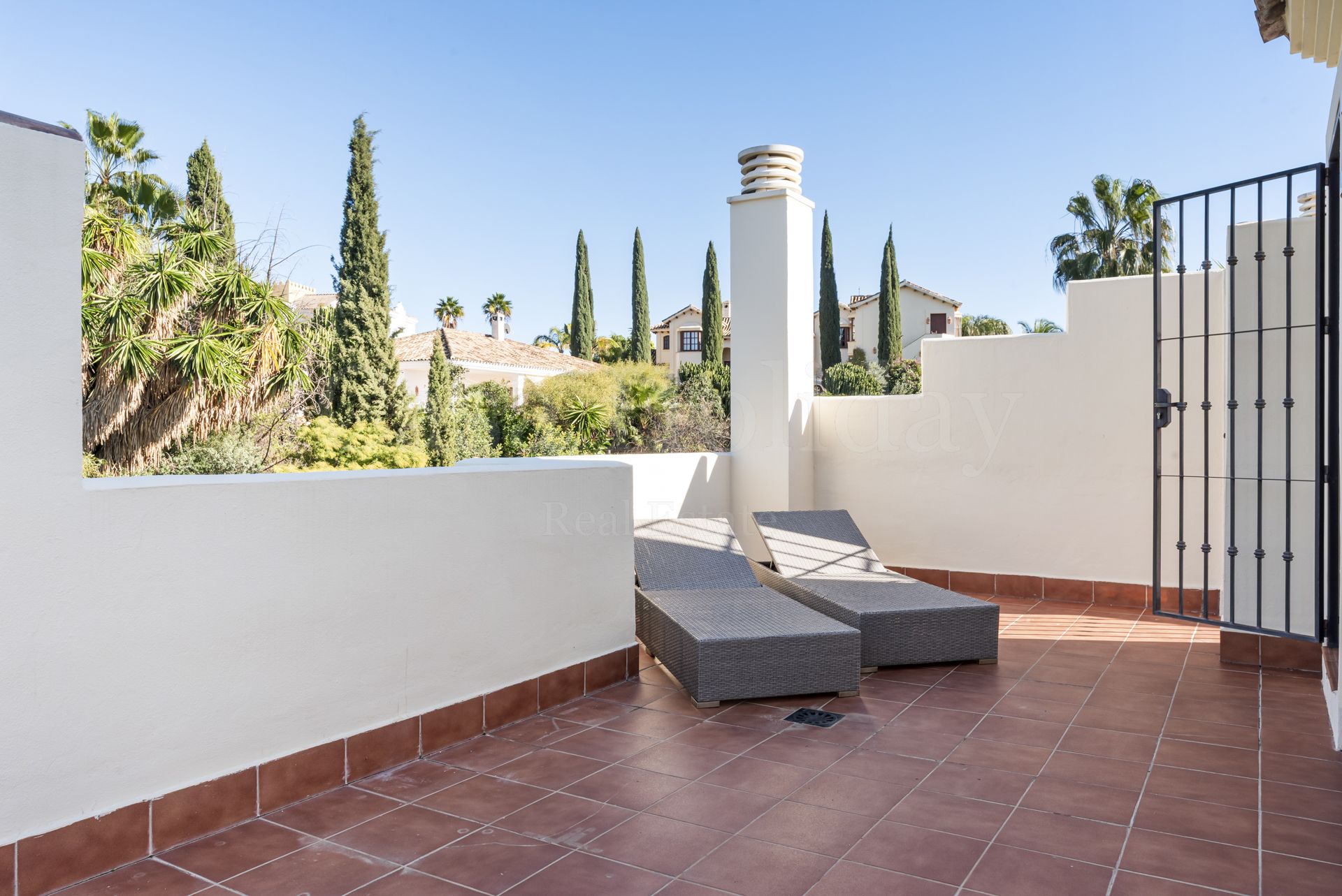 Apartment in Los Arqueros, Benahavis