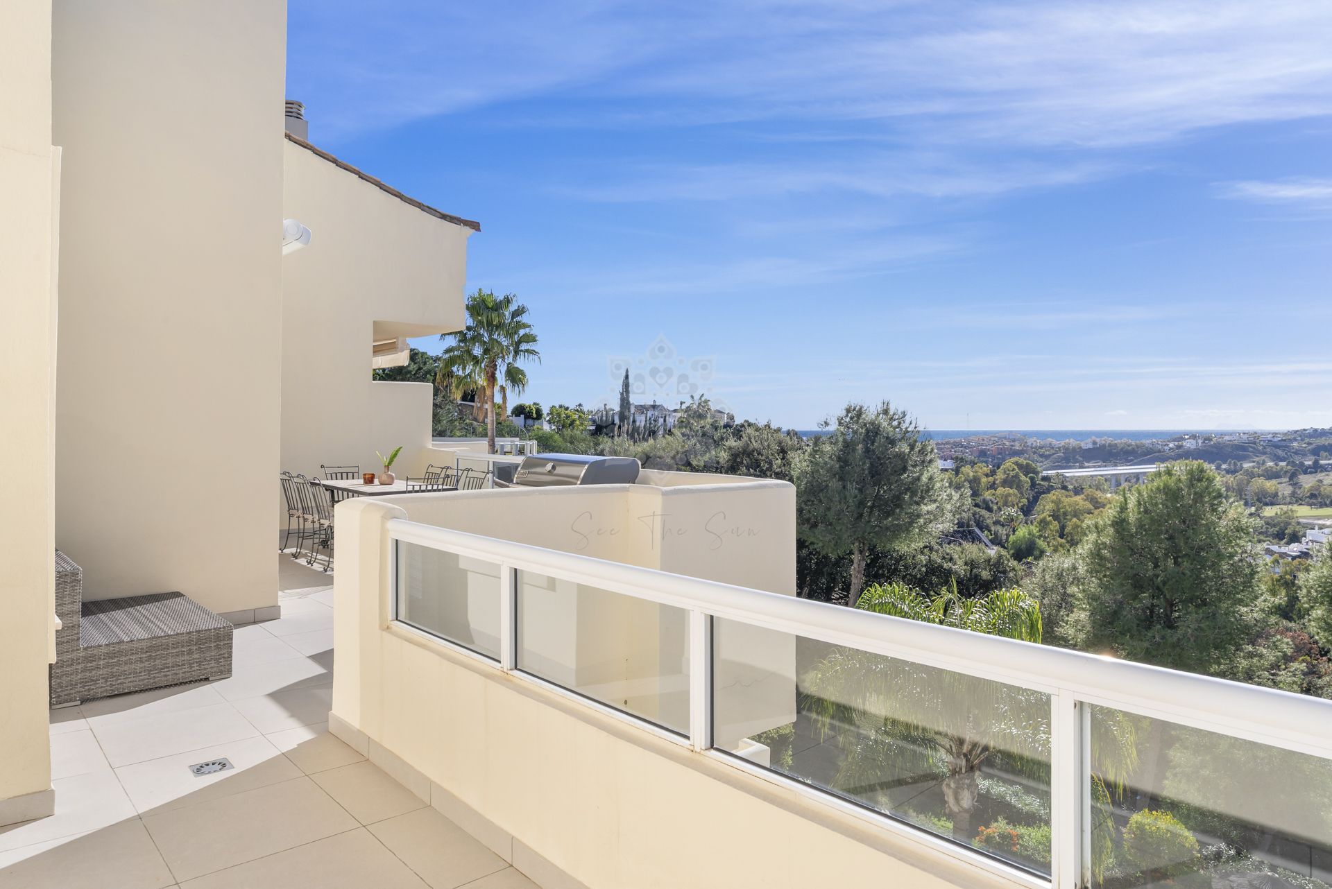 Apartament w Los Arqueros, Benahavis