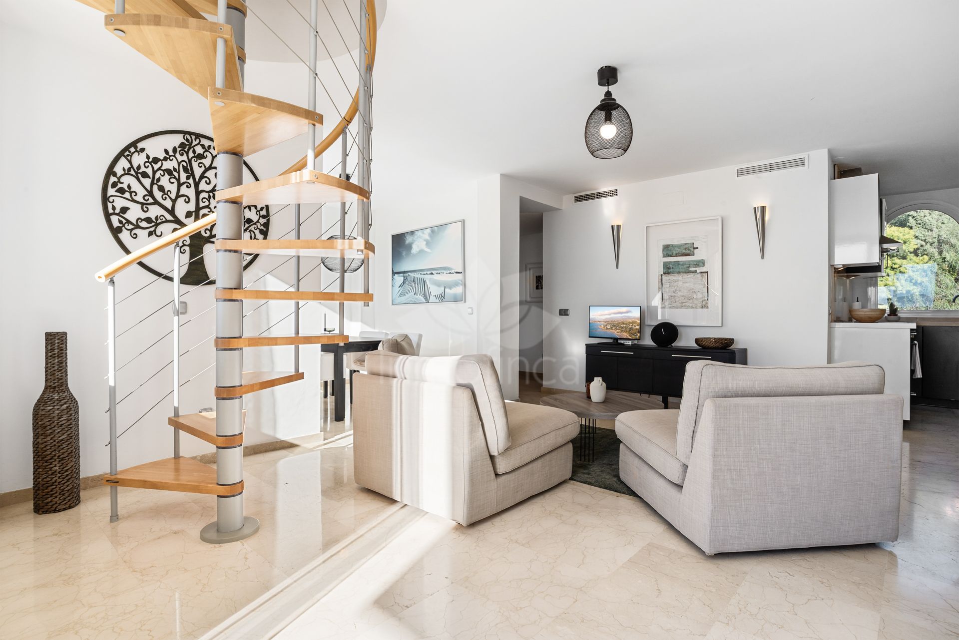 Apartamento en Los Arqueros, Benahavis