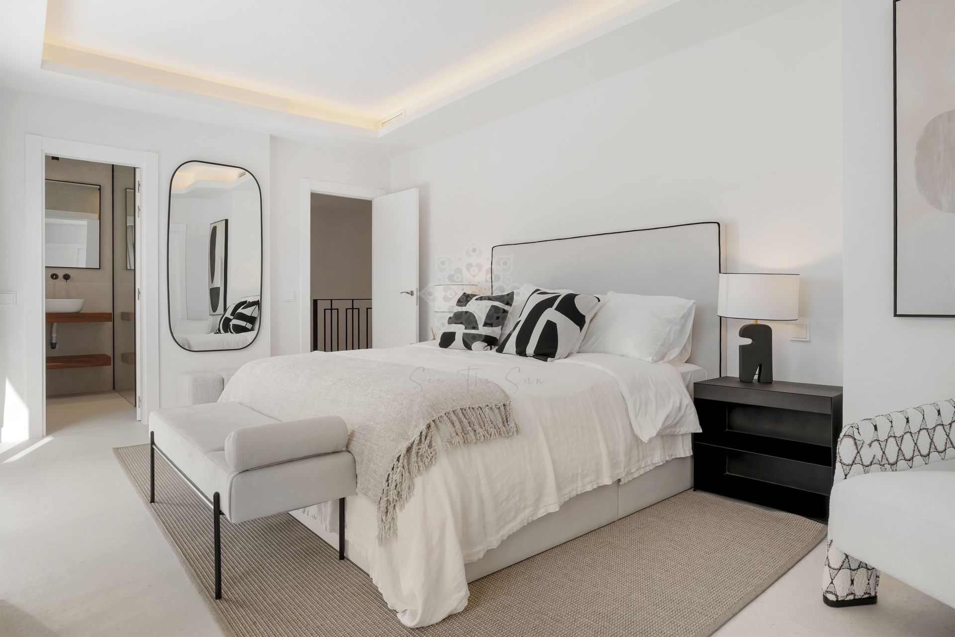 Town House in Los Olivos, Marbella