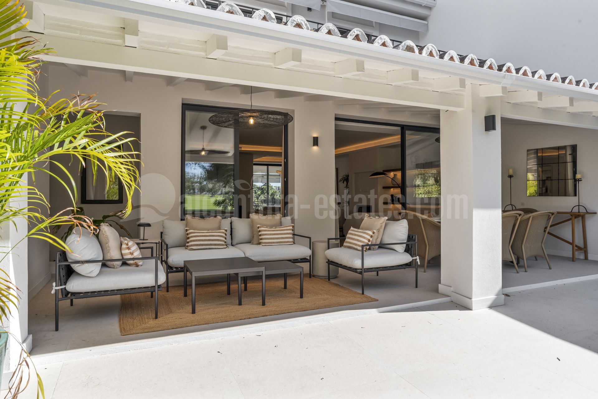 Town House in Los Olivos, Marbella
