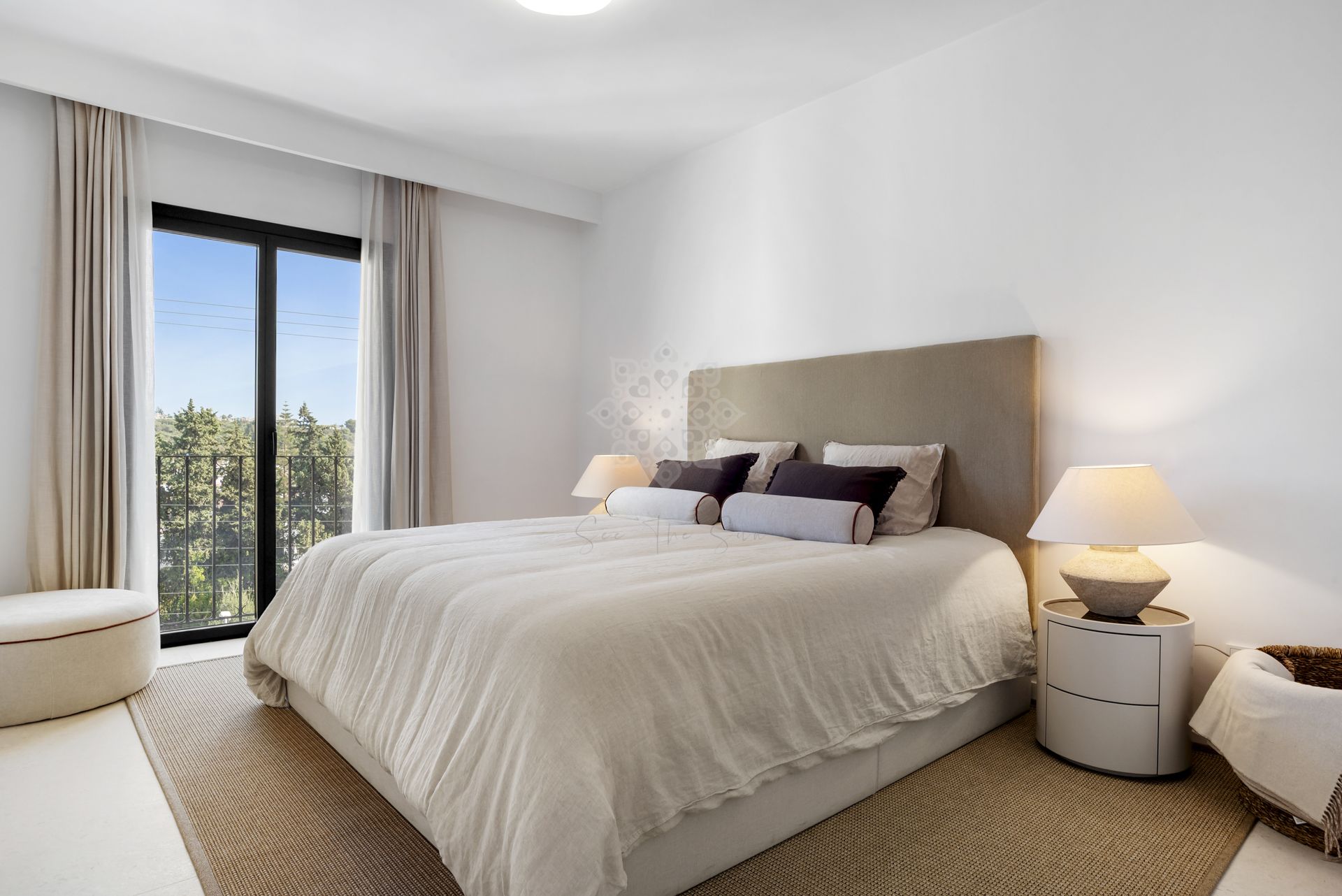 Town House in Los Olivos, Marbella