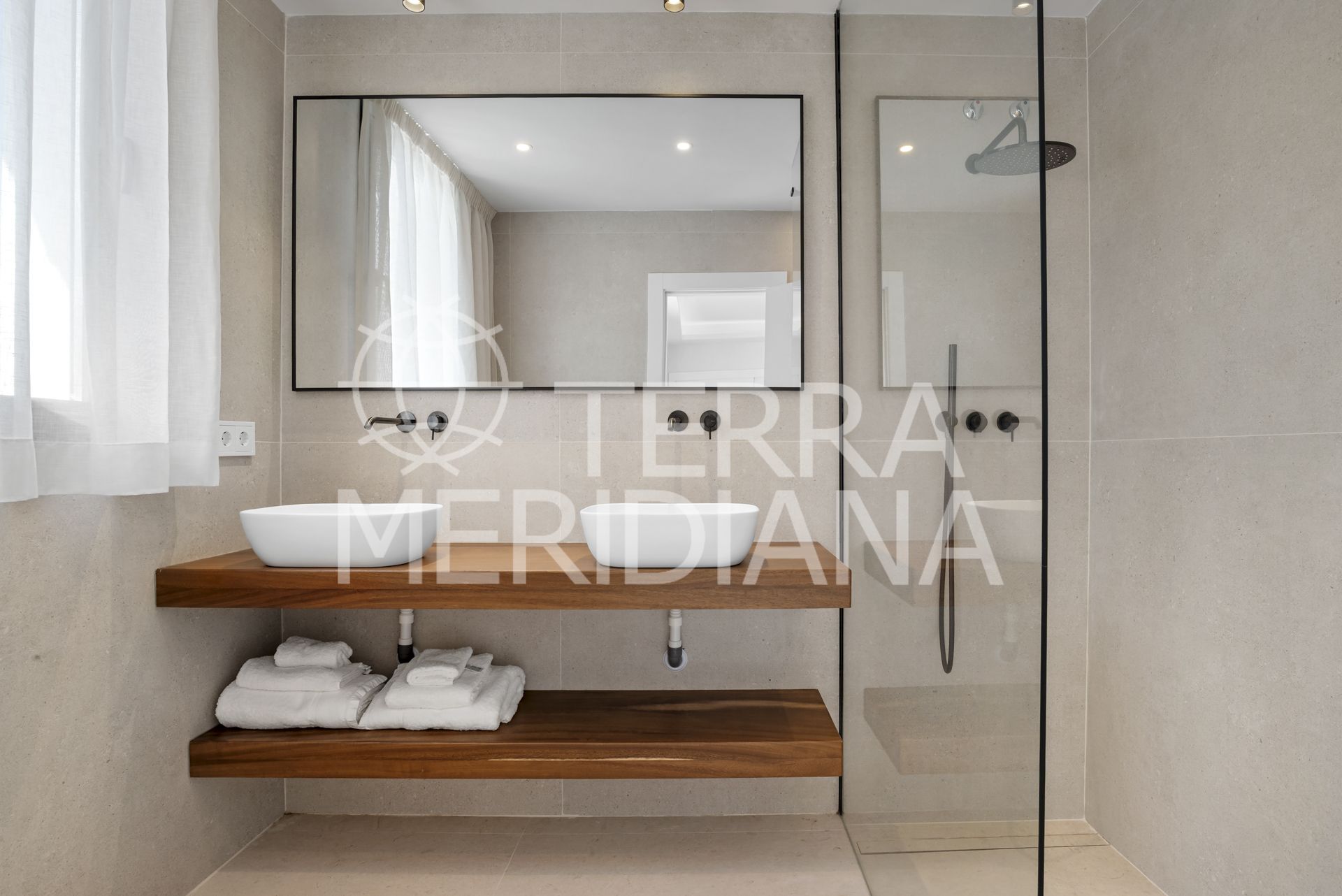 Town House in Los Olivos, Marbella