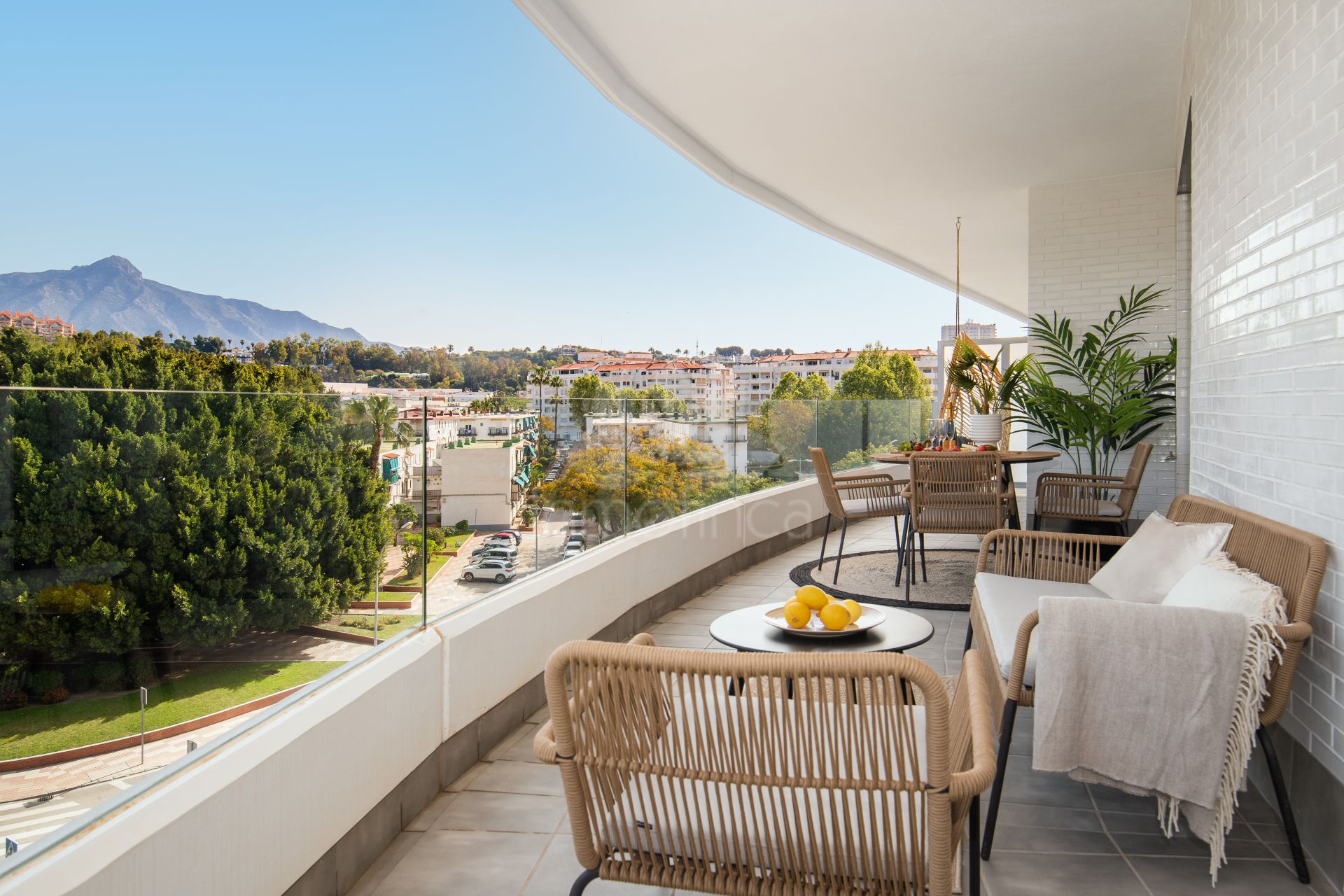 Apartment in La Campana, Marbella