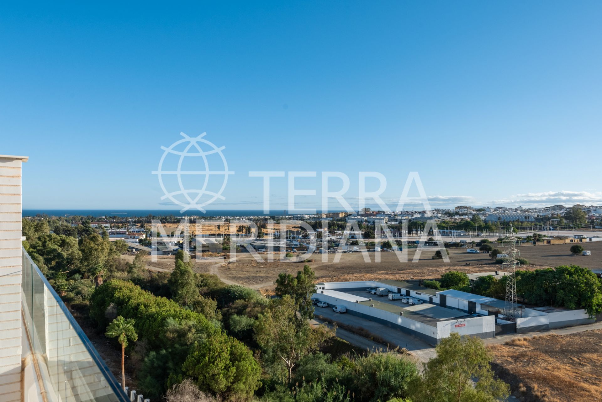 Penthouse in Nueva Andalucia, Marbella