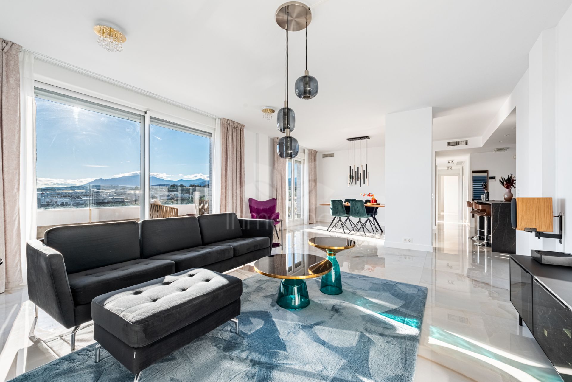 Penthouse in Nueva Andalucia, Marbella