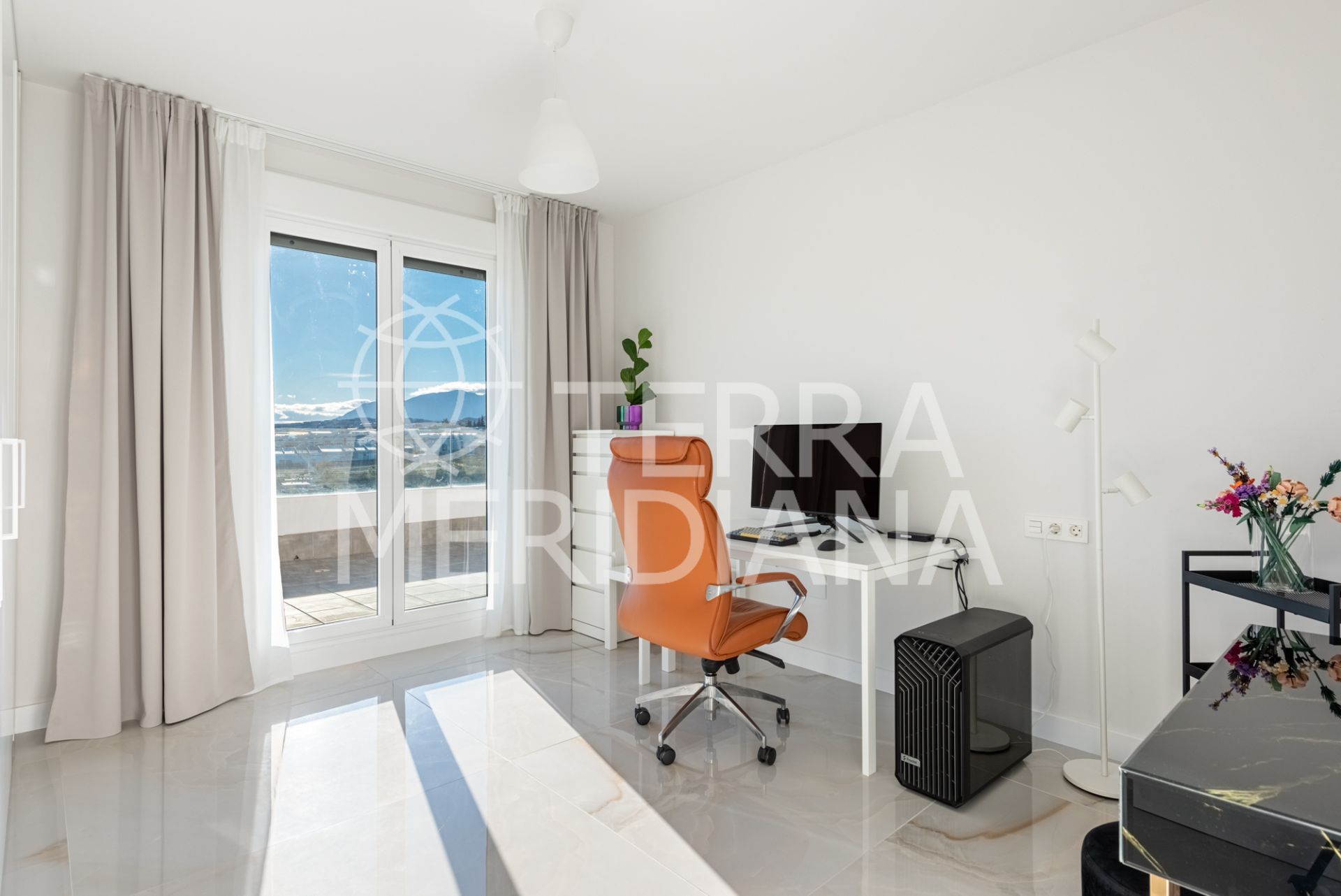 Penthouse in Nueva Andalucia, Marbella