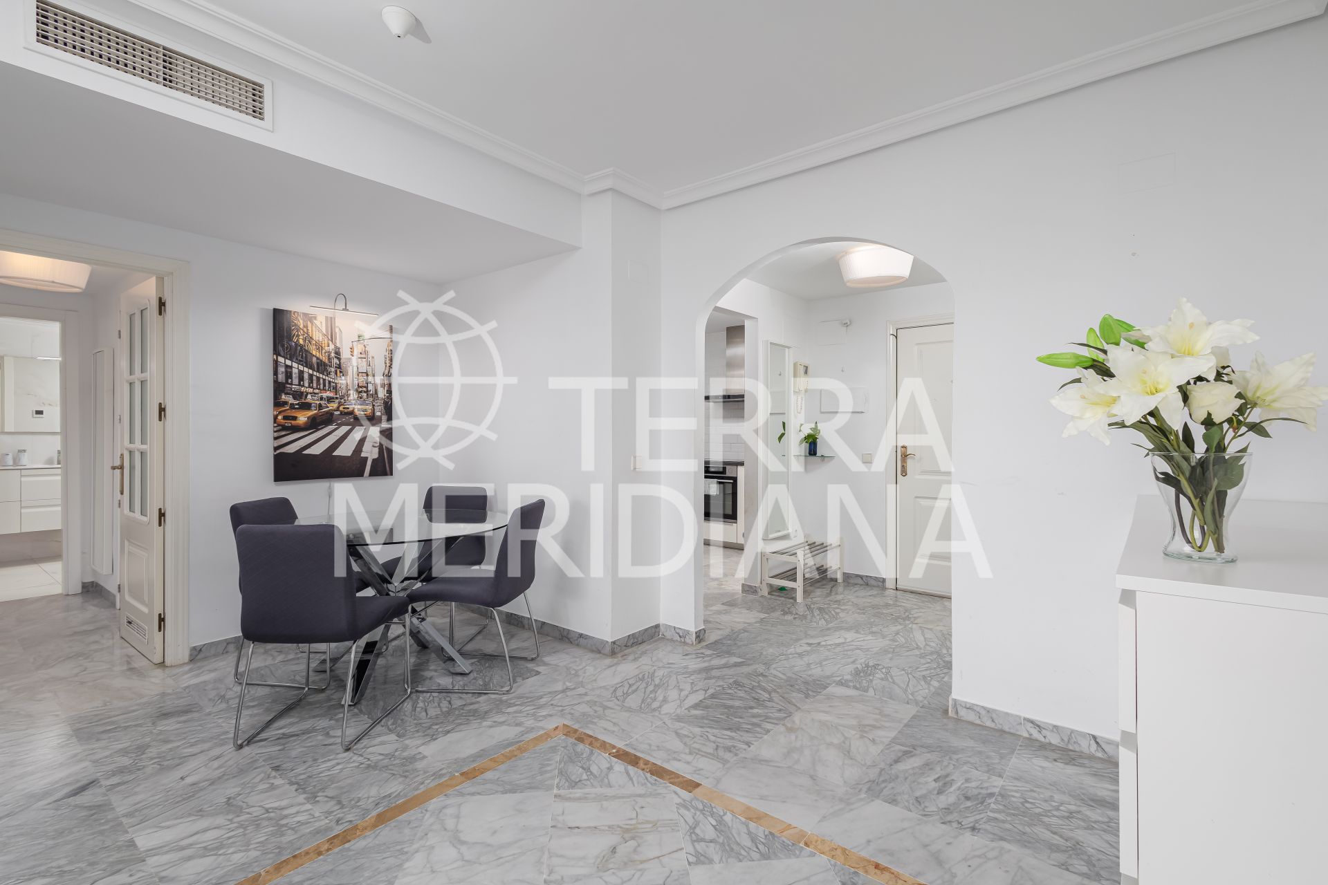 Apartment in Nueva Andalucia, Marbella