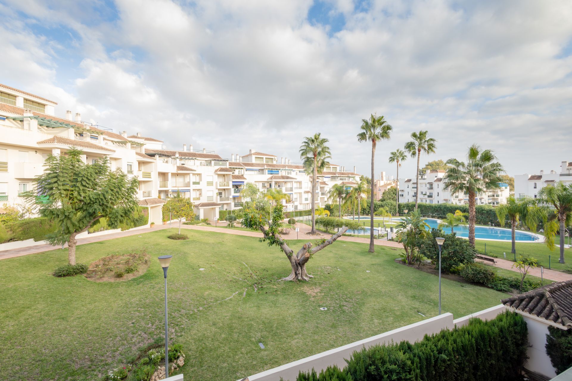 Apartment in Nueva Andalucia, Marbella