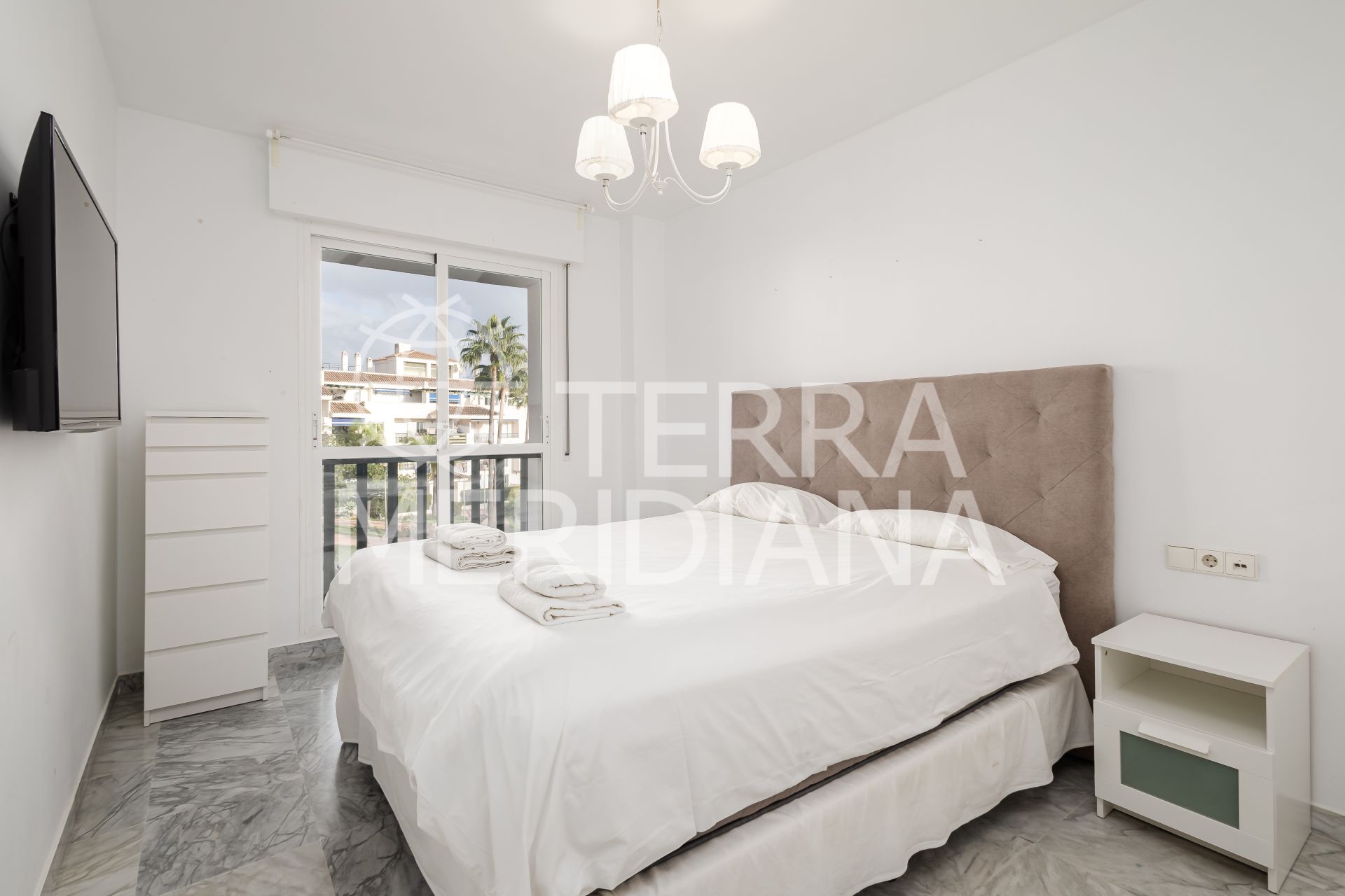 Apartment in Nueva Andalucia, Marbella