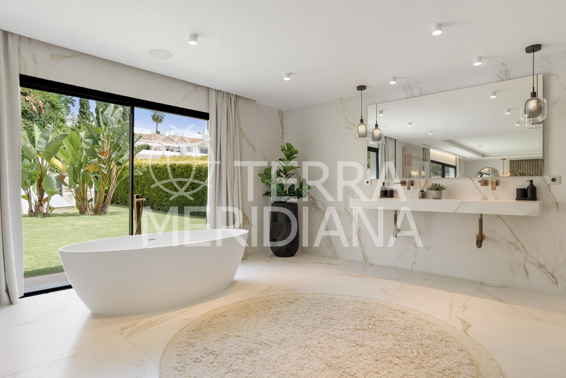 Villa in Nueva Andalucia, Marbella