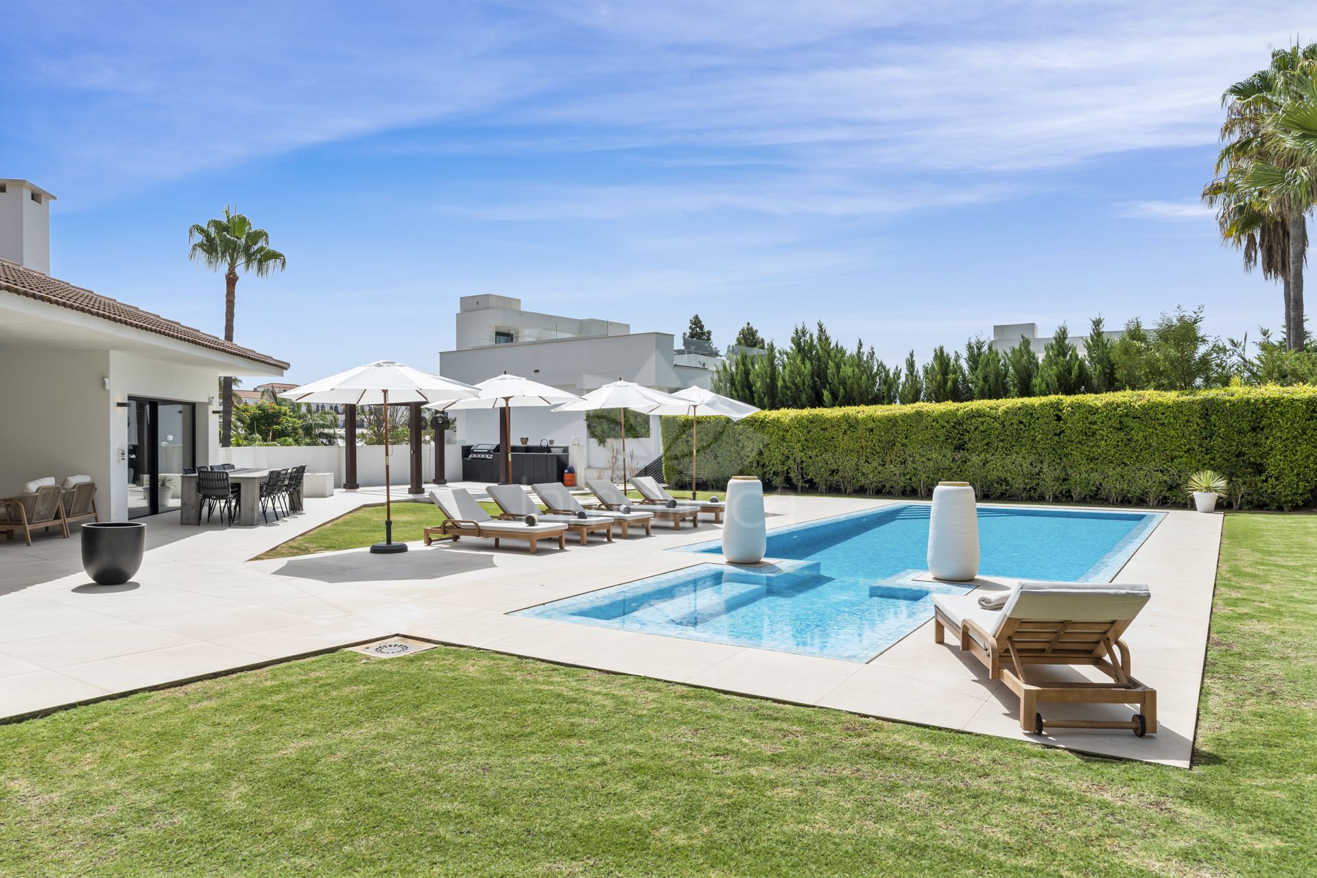 Villa in Nueva Andalucia, Marbella