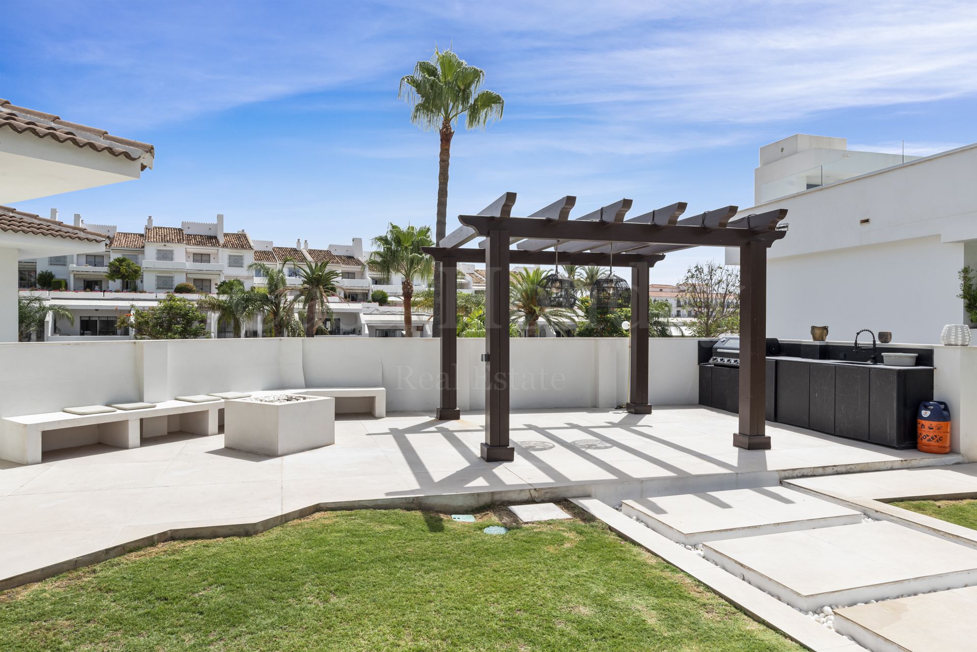 Villa en Nueva Andalucia, Marbella