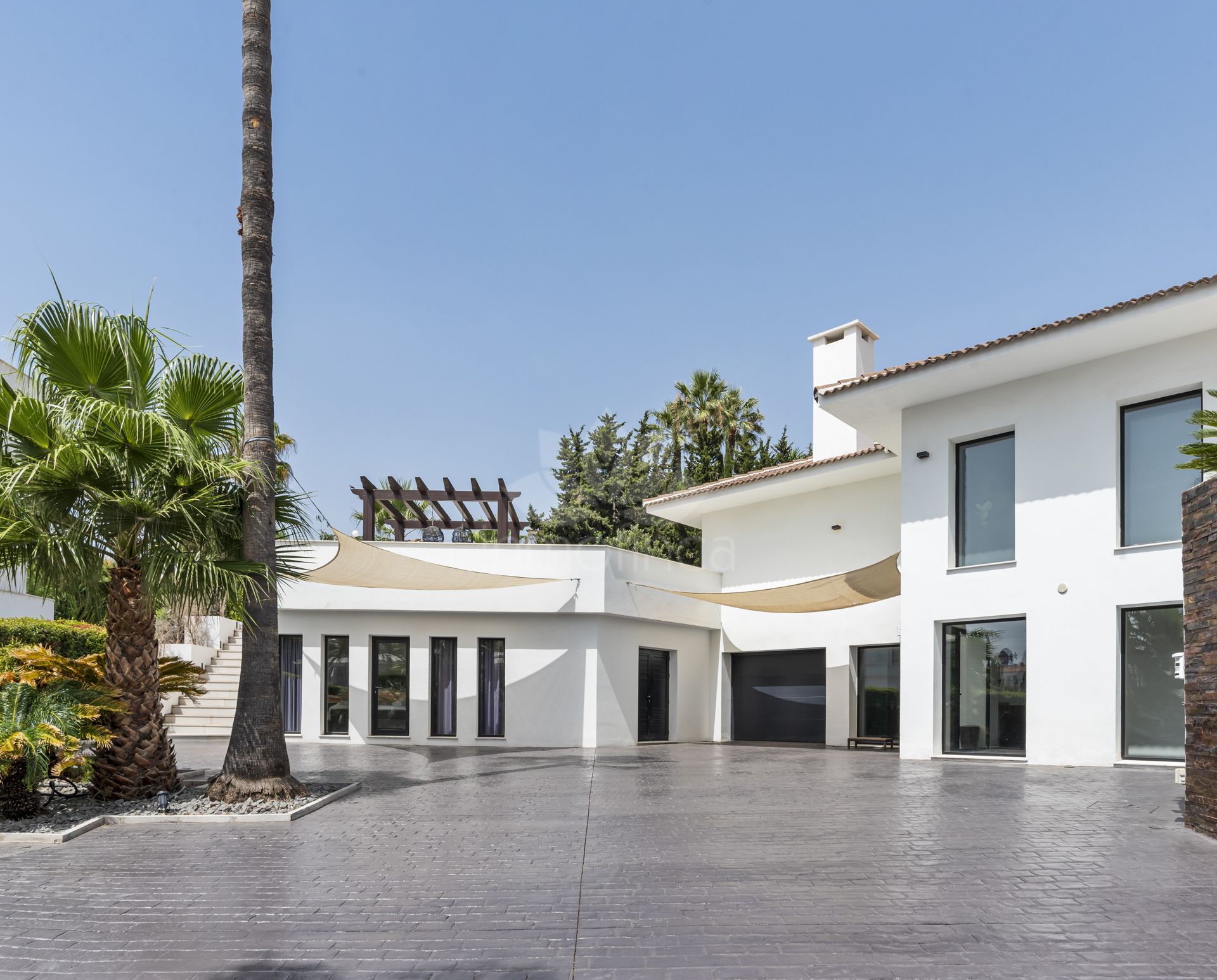 Villa in Nueva Andalucia, Marbella